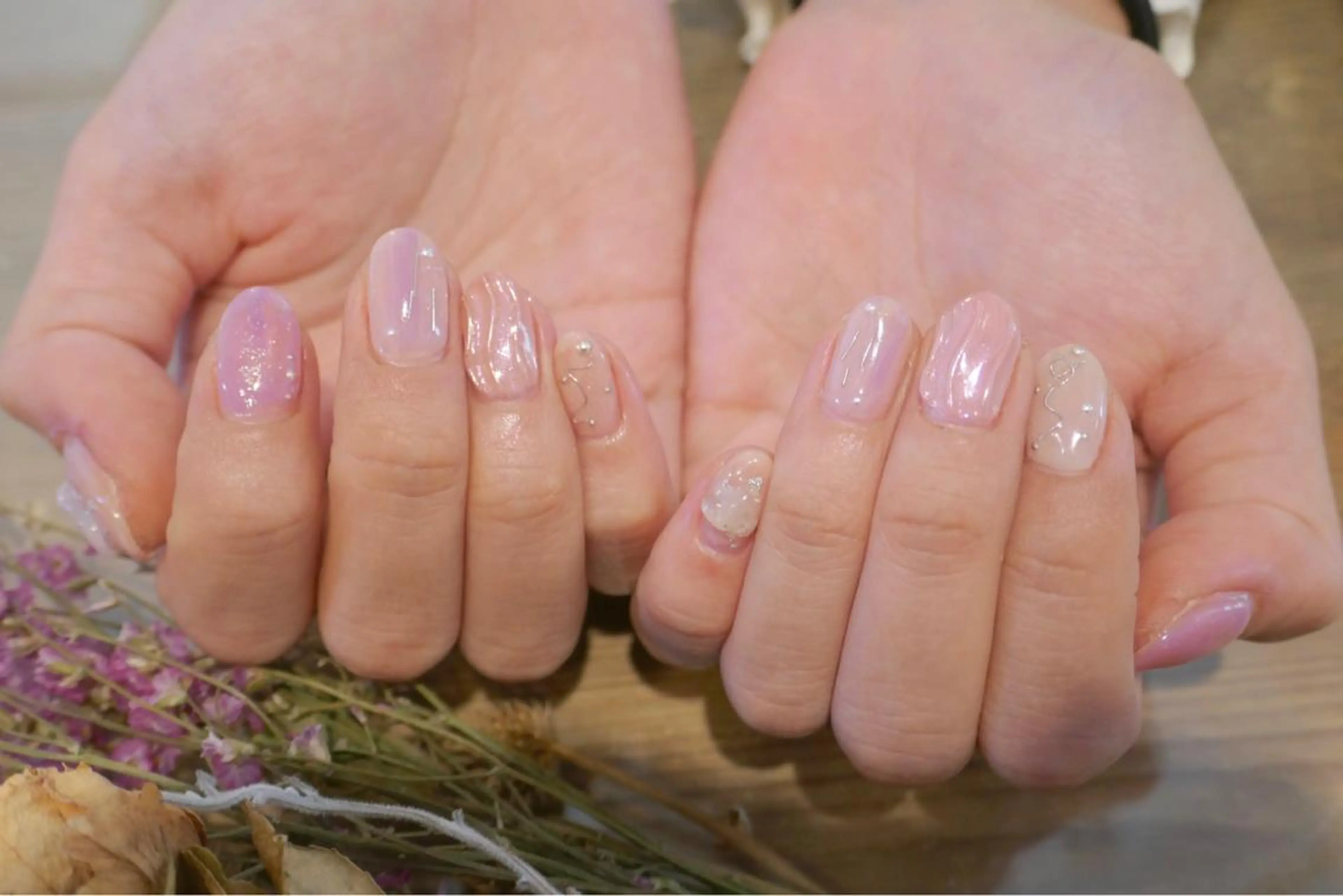 ネイル ニュアンスネイル パステルネイル HiMe .のその他イメージ