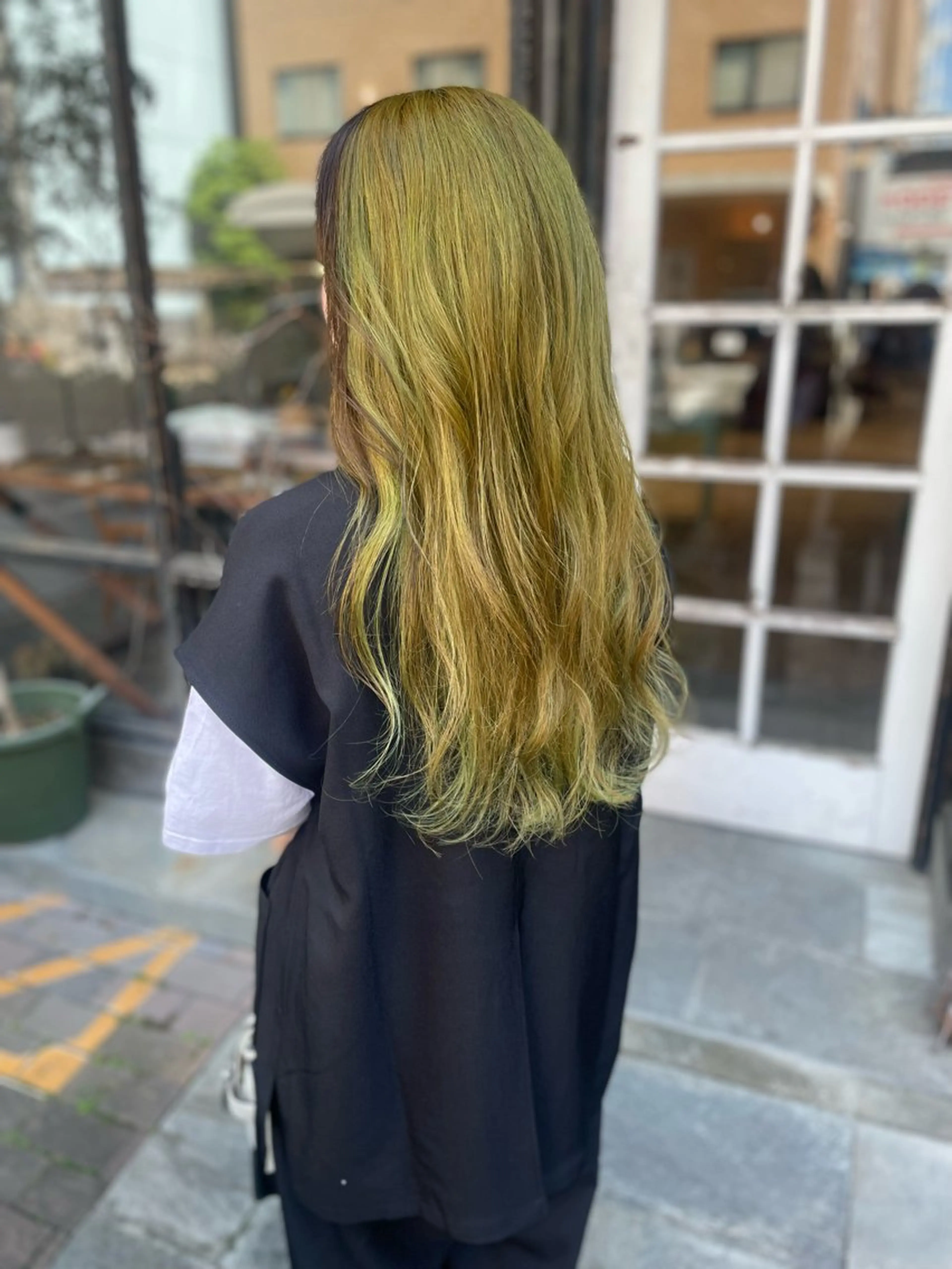 ロング カラー 日高 香織のヘアスタイル