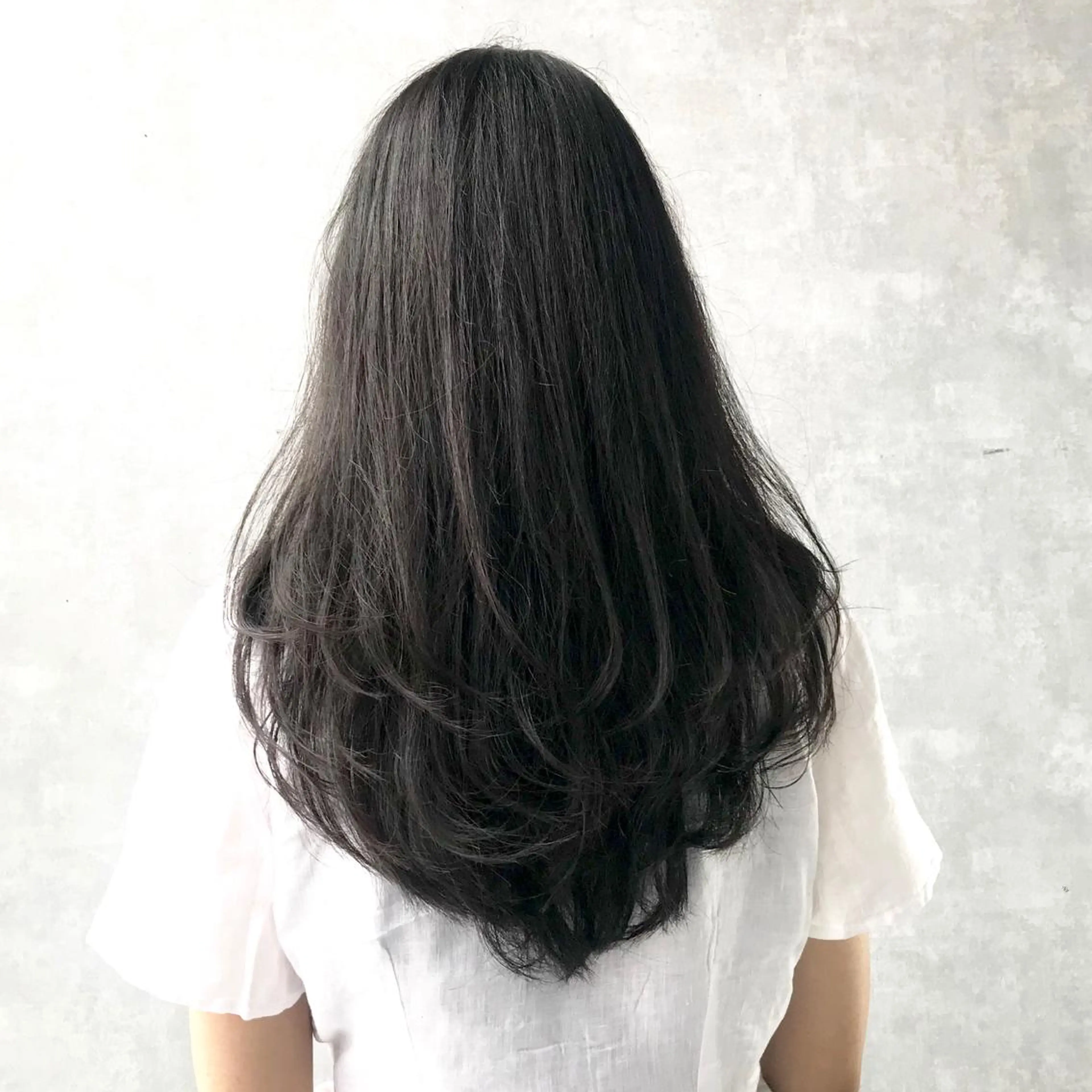 ロング ヨシンモリ ムルギョル巻き 韓国風ヘア レイヤーカット シースルーバング サロウィン所属・K-POP好き美容師 🇰🇷Kai.Yのヘアスタイル