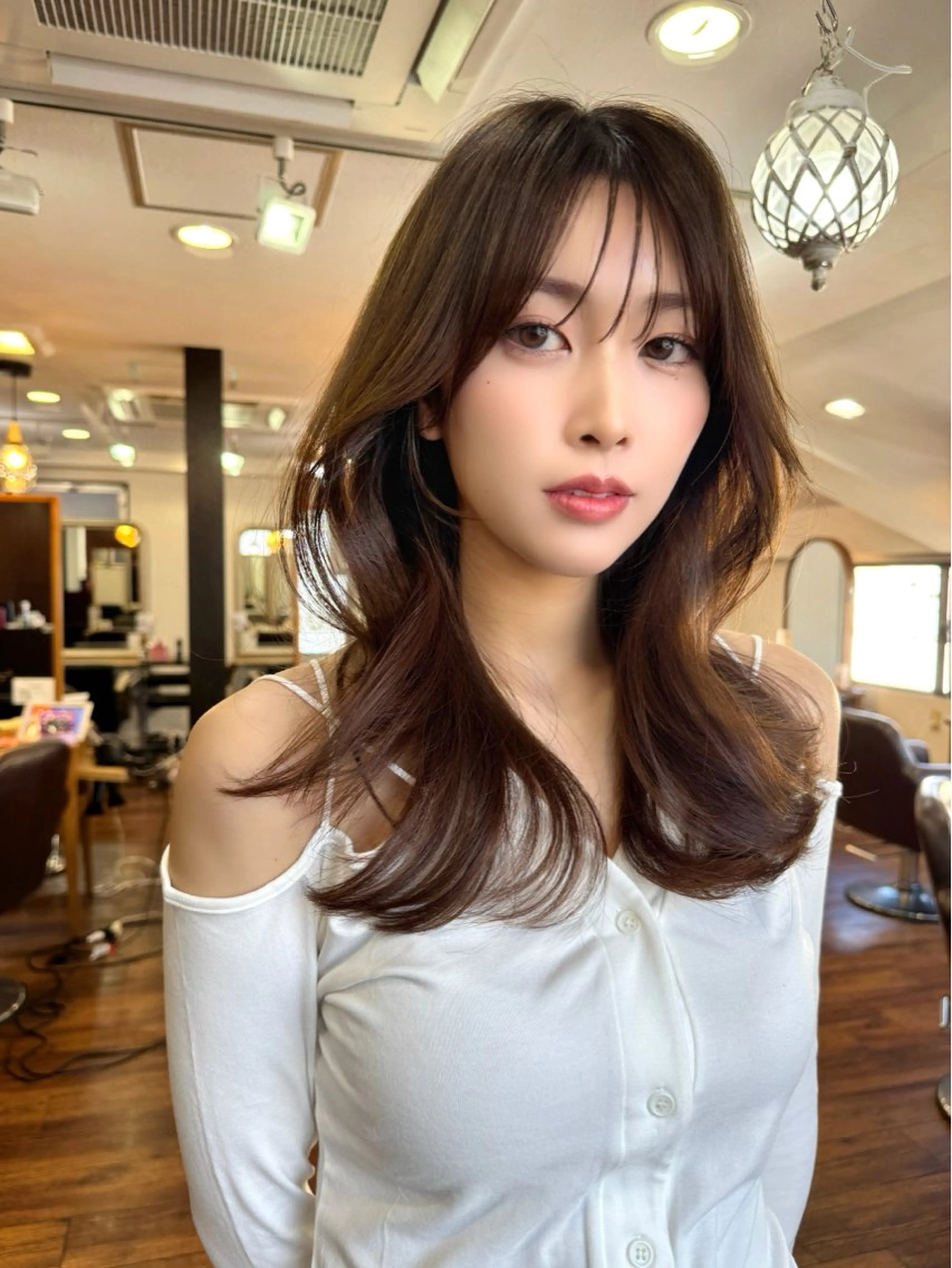 セミロング カラー 似合わせレイヤー 🇰🇷荒木洋文のヘアスタイル