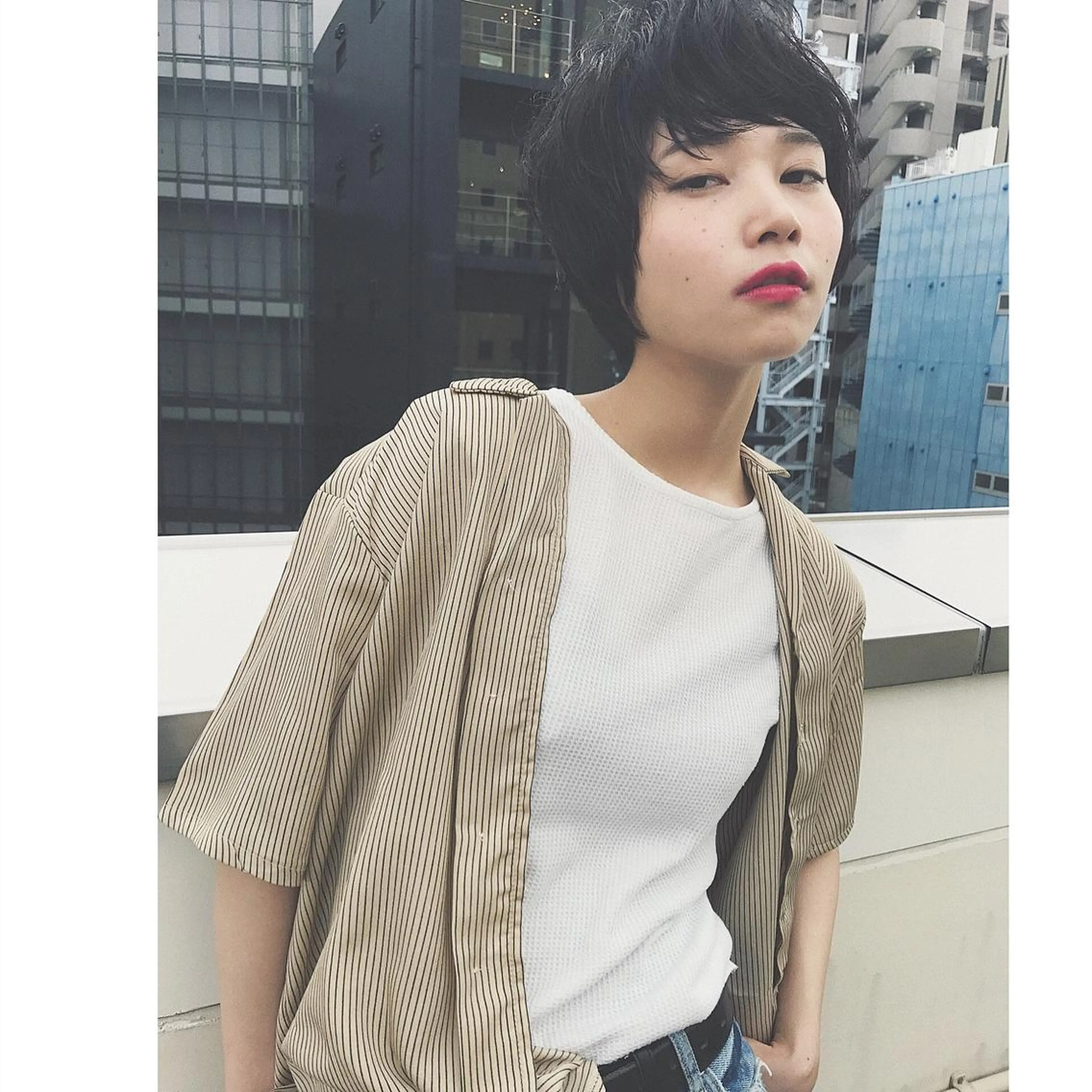 ショート ✨艶ブリーチカラー ✨四ノ宮裕己のヘアスタイル