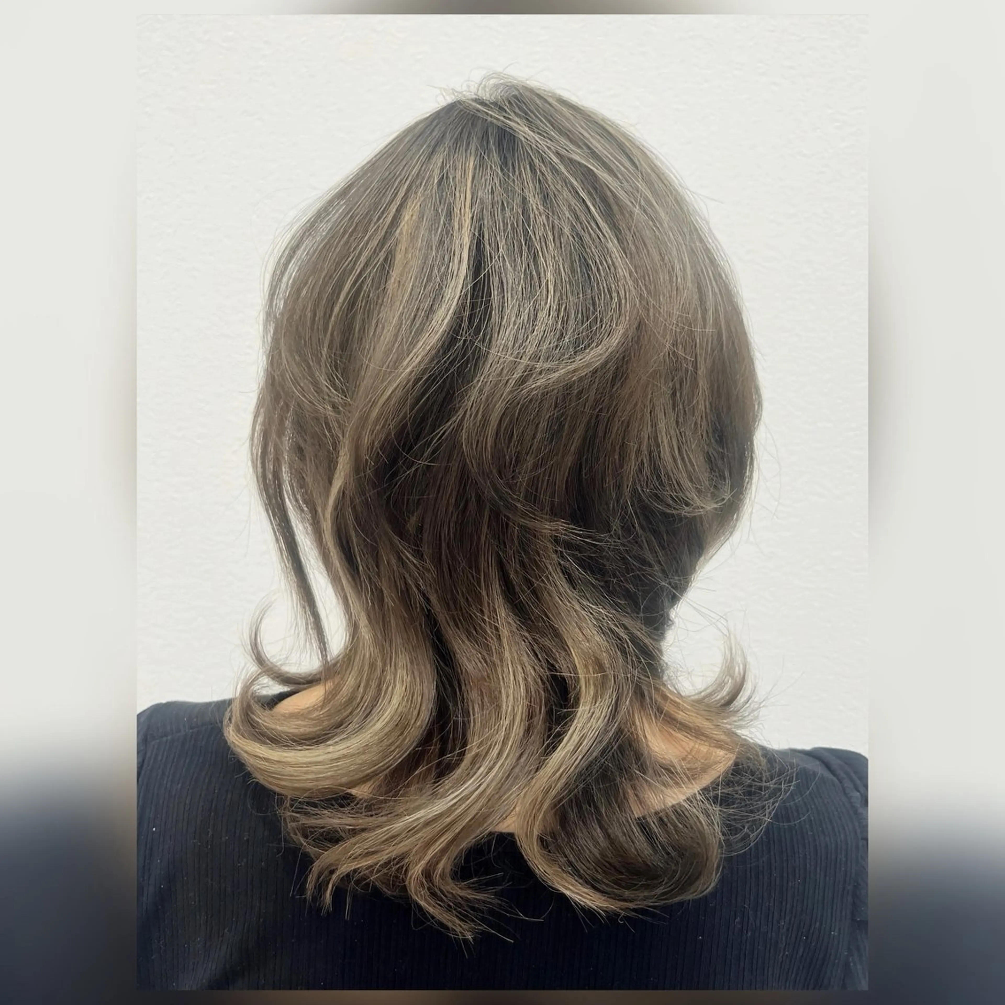 ミディアム カラー カット ヘアカラー 東出 レイ🕊のヘアスタイル