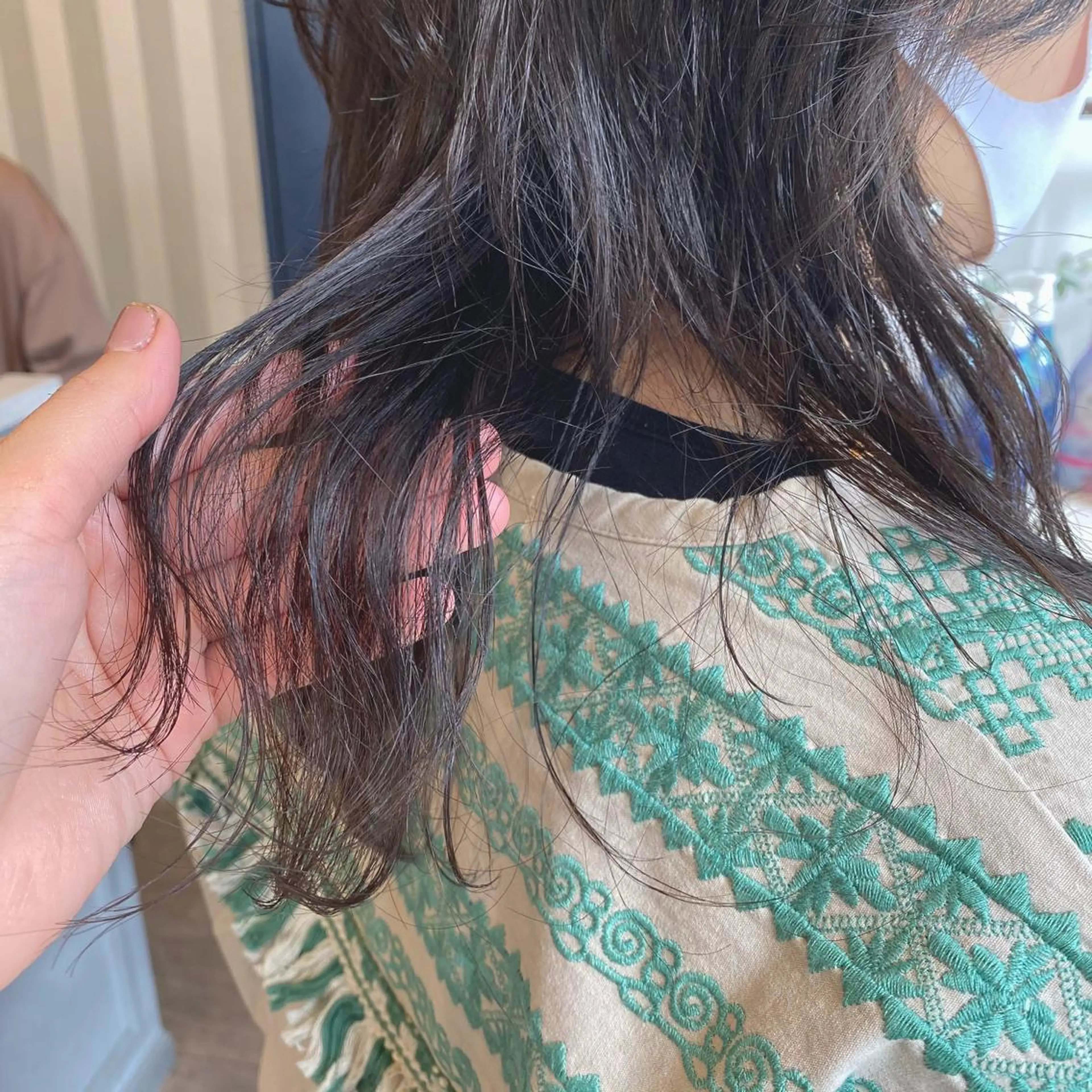 セミロング カラー パーマ 黒髪 ブルーカラー ブルーブラック サロウィン浦和所属・愛されヘア/ 暖色カラー/まいこのヘアスタイル