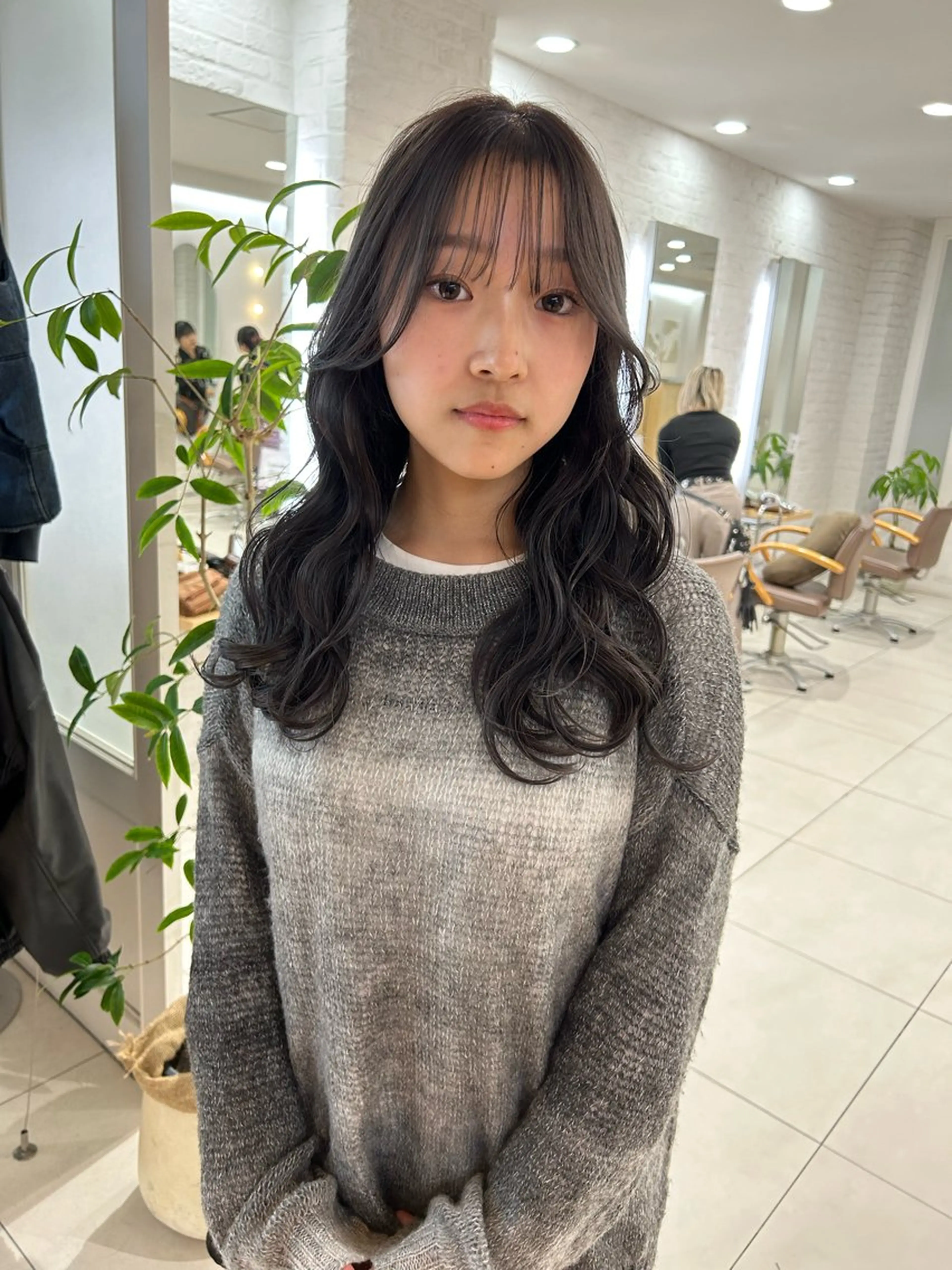 ロング カラー ブリーチ 透明感カラー 🍀透明感抜群🍀/ ハイトーンカラーのヘアスタイル