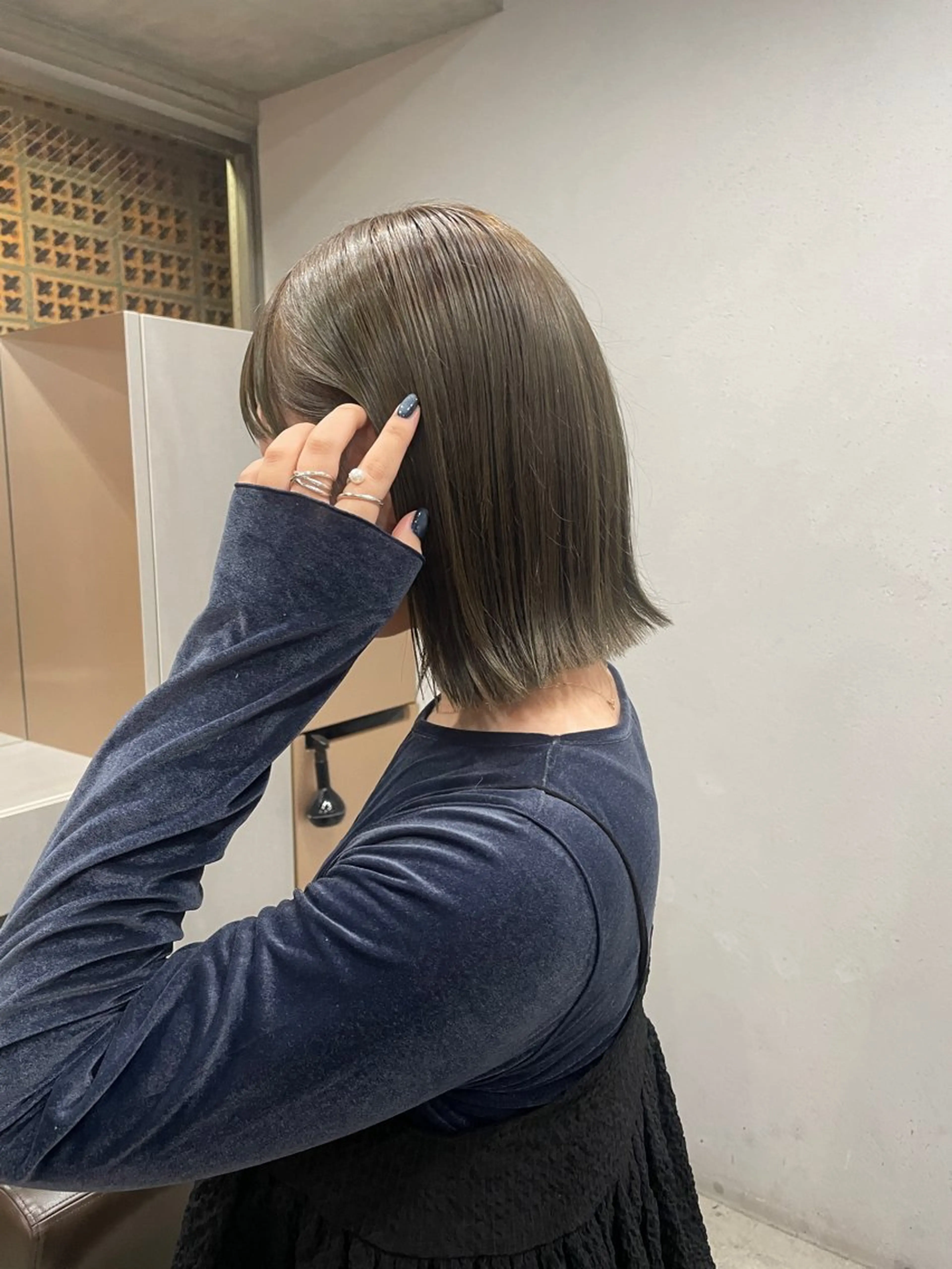 ミディアム カラー カット ヘアカラー 表参道🌿赤み消し カラー/チナツのヘアスタイル