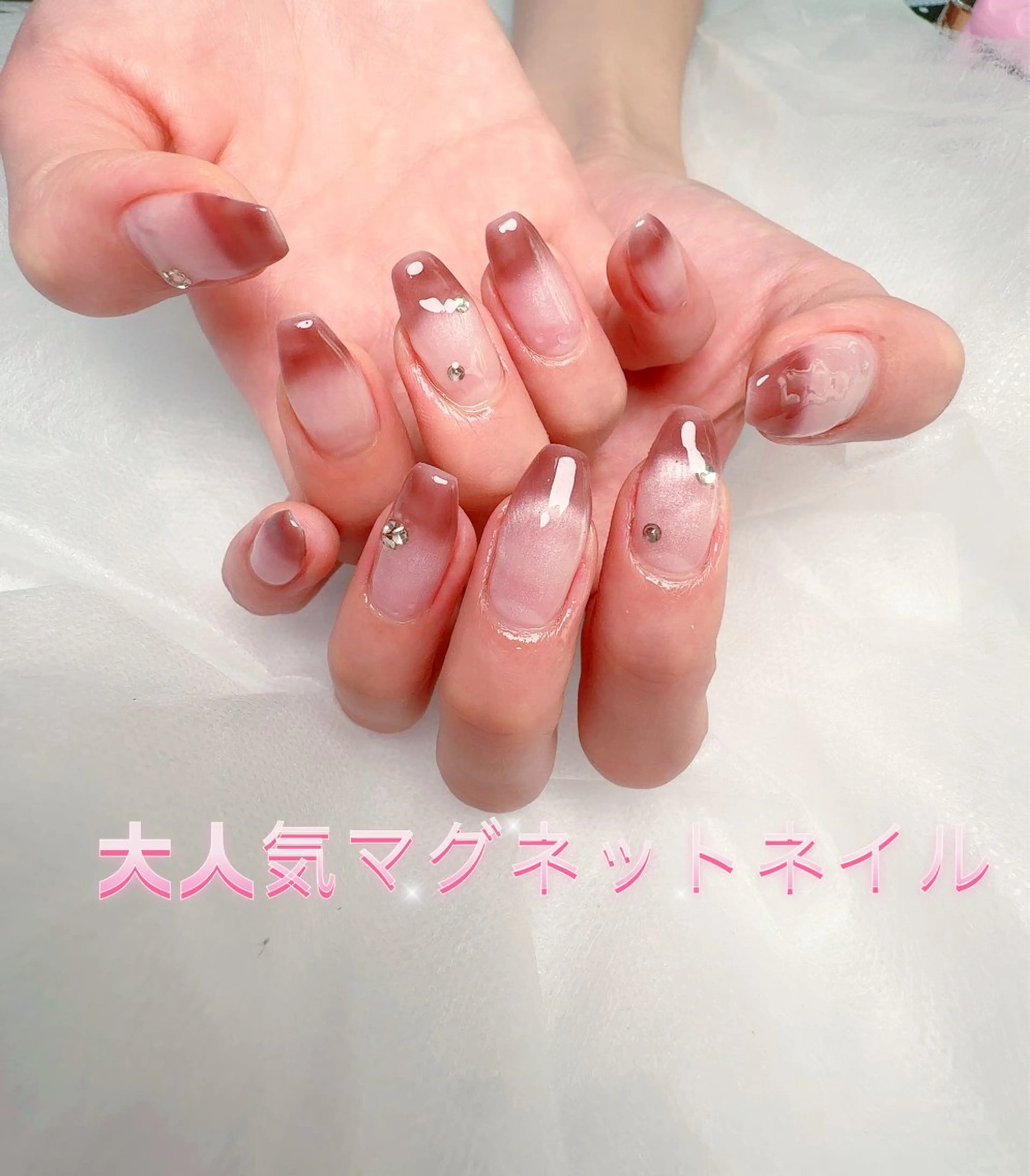 ネイル pink ladyサロン所属・べ にのネイルデザイン