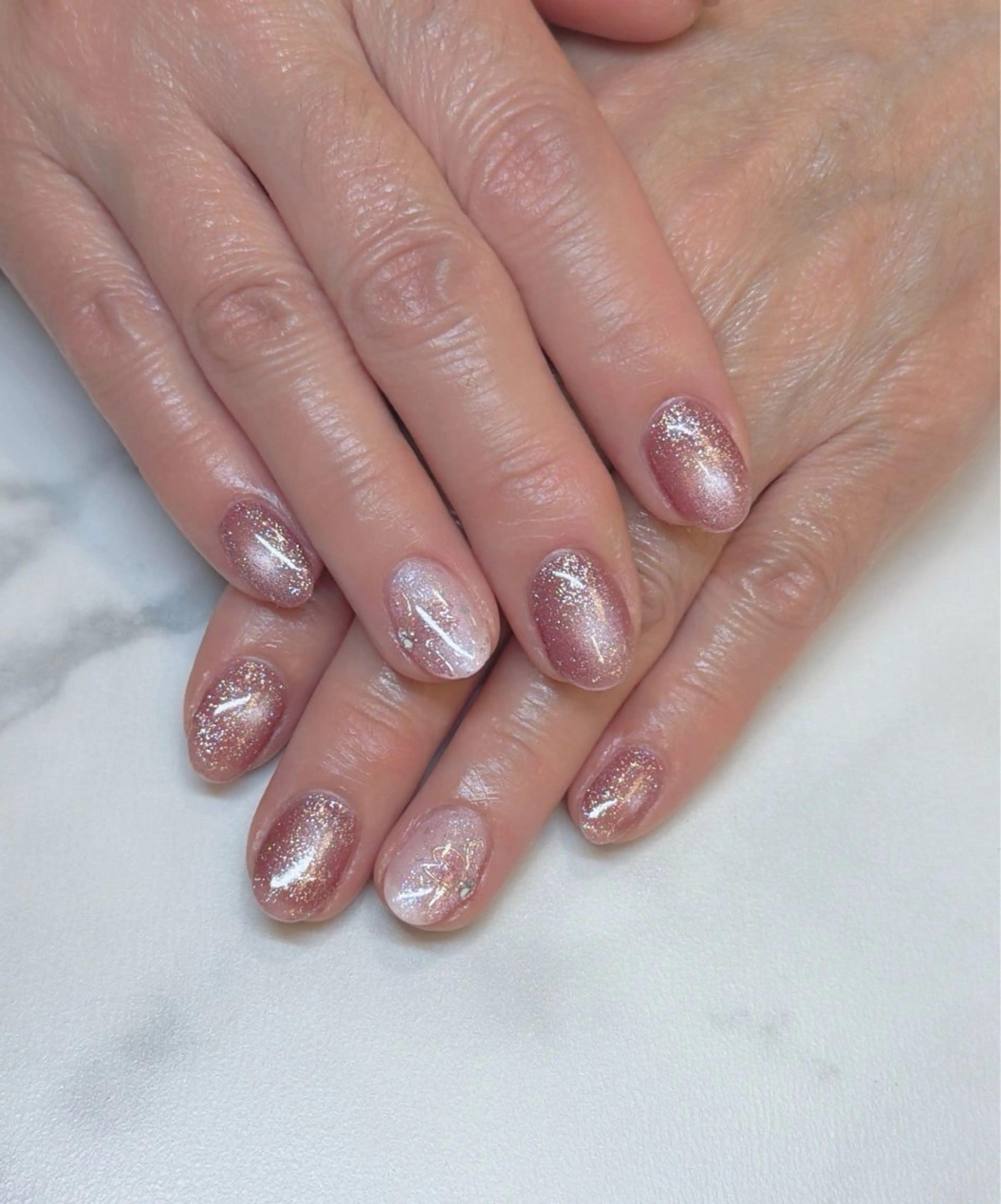 ネイル 渡邉 真衣のネイルデザイン