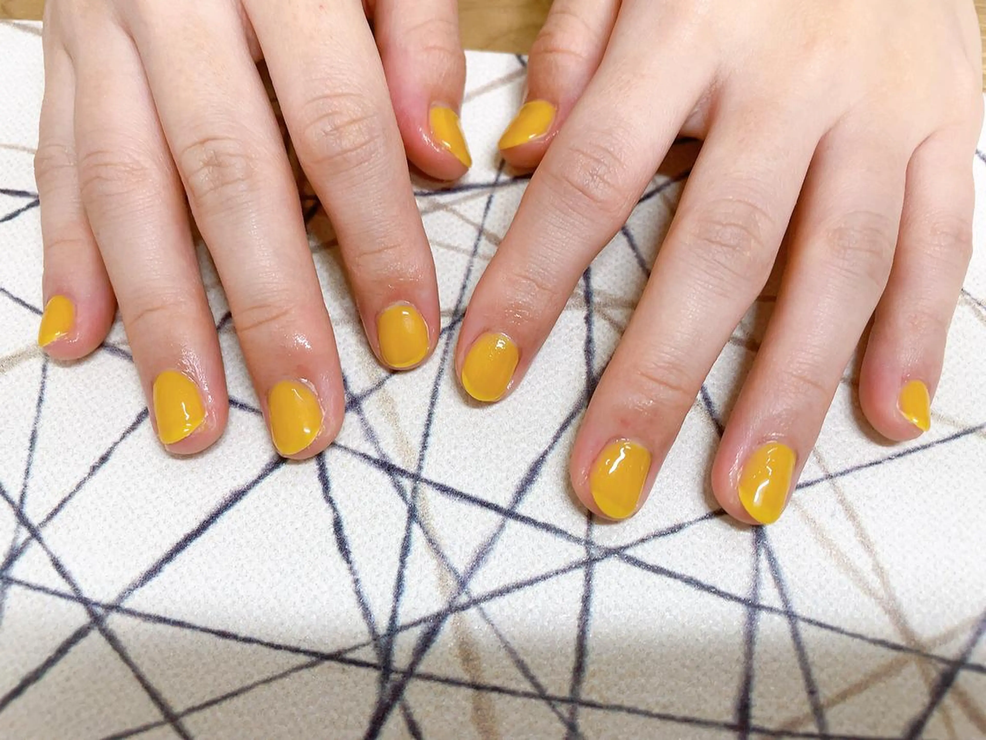 ネイル オーロラネイル フラワーネイル フットネイル フレンチネイル ジェルネイル mogunail &blowのネイルデザイン