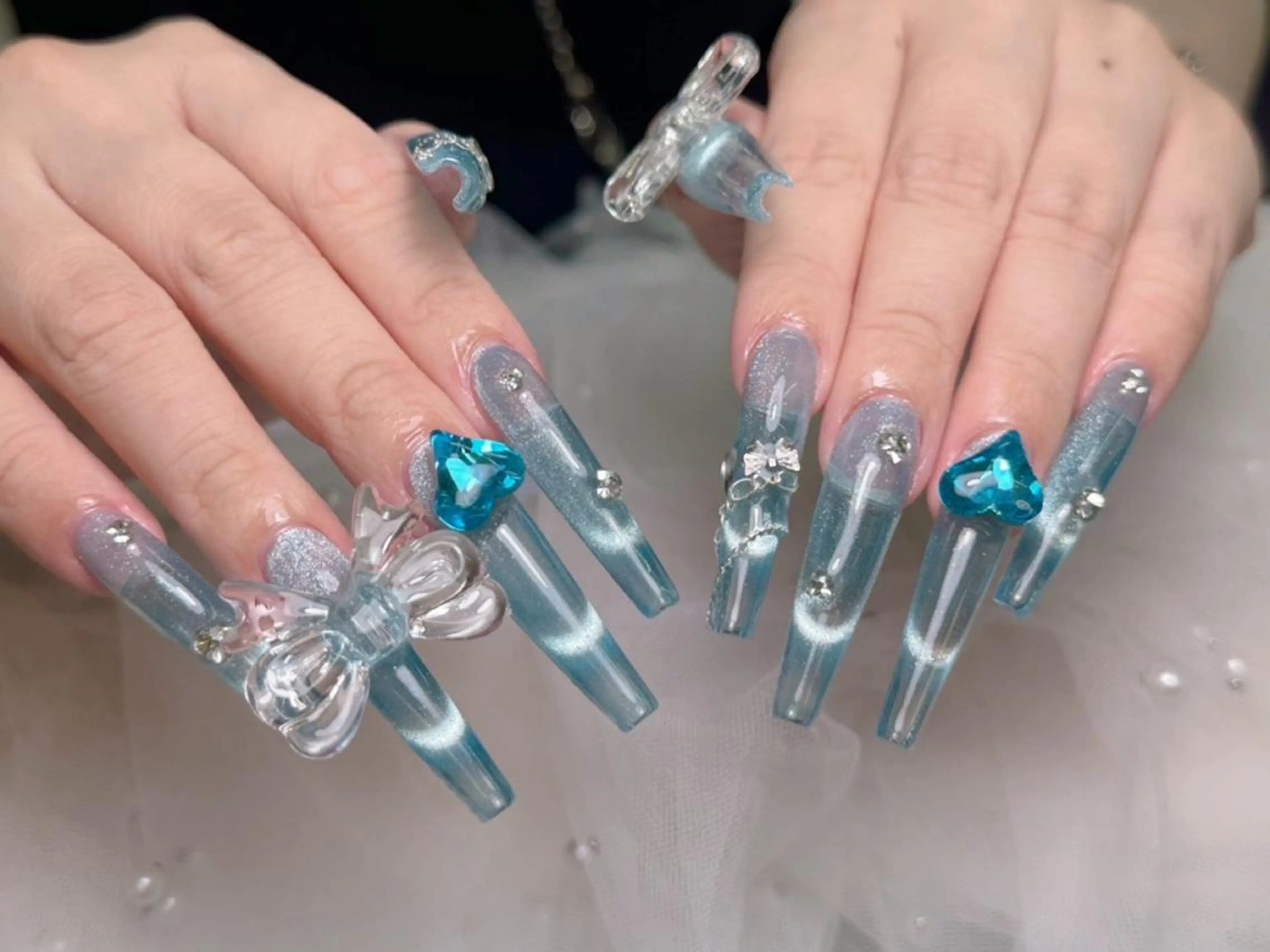 ネイル 💕hanabi 🩷のネイルデザイン