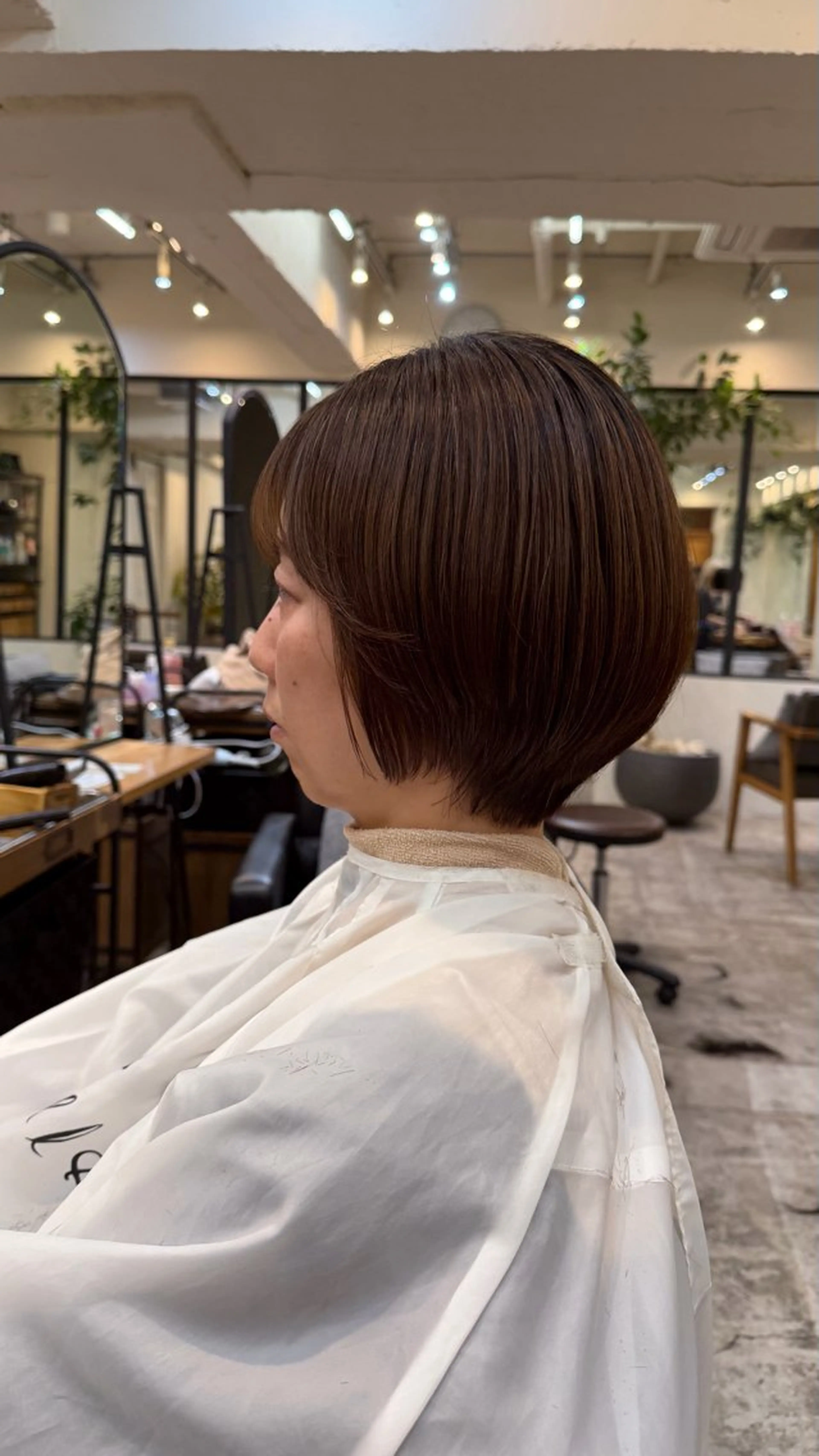 ショート momoka 💛ショートカットのヘアスタイル