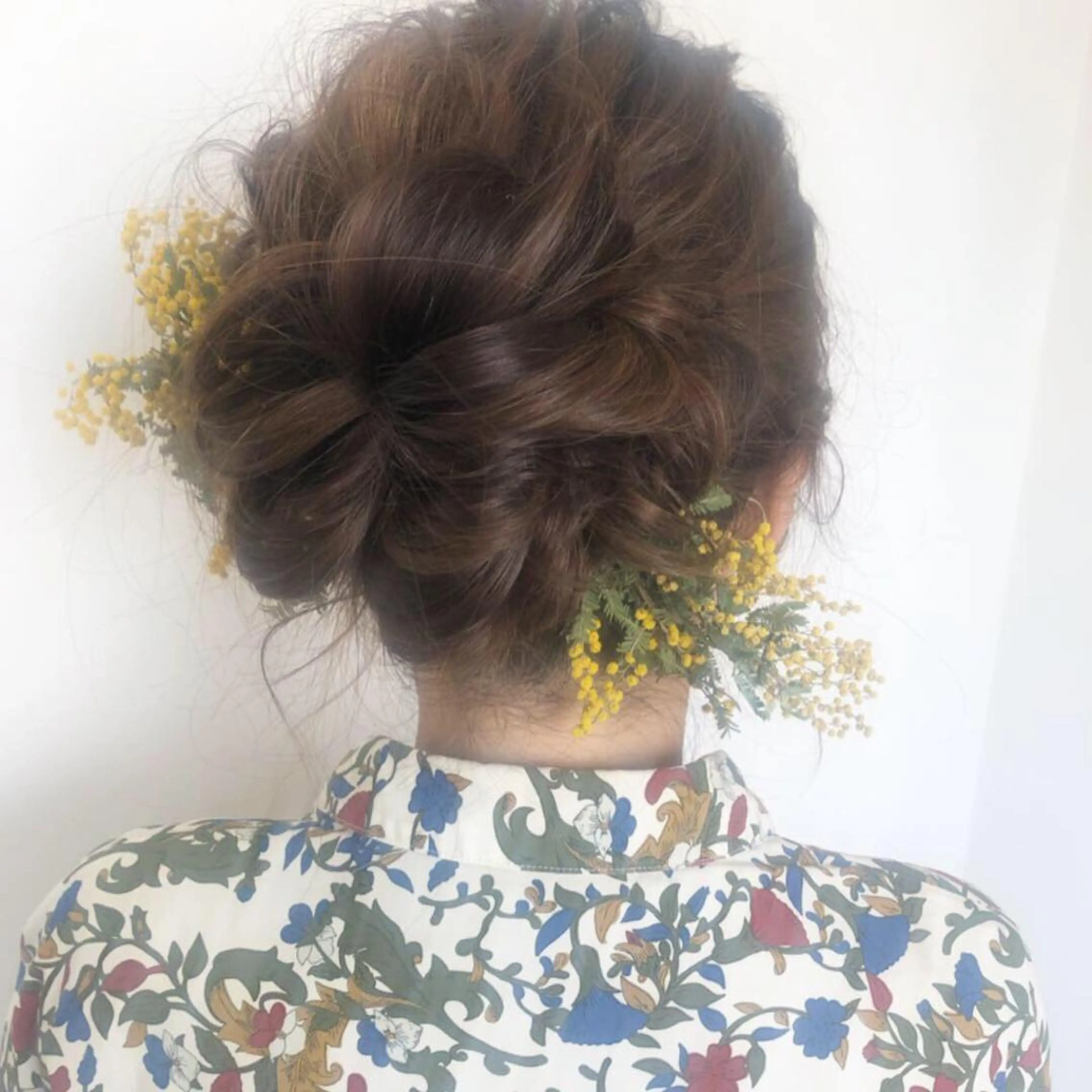 ロング カラー ヘアアレンジ ilo レイナのヘアスタイル