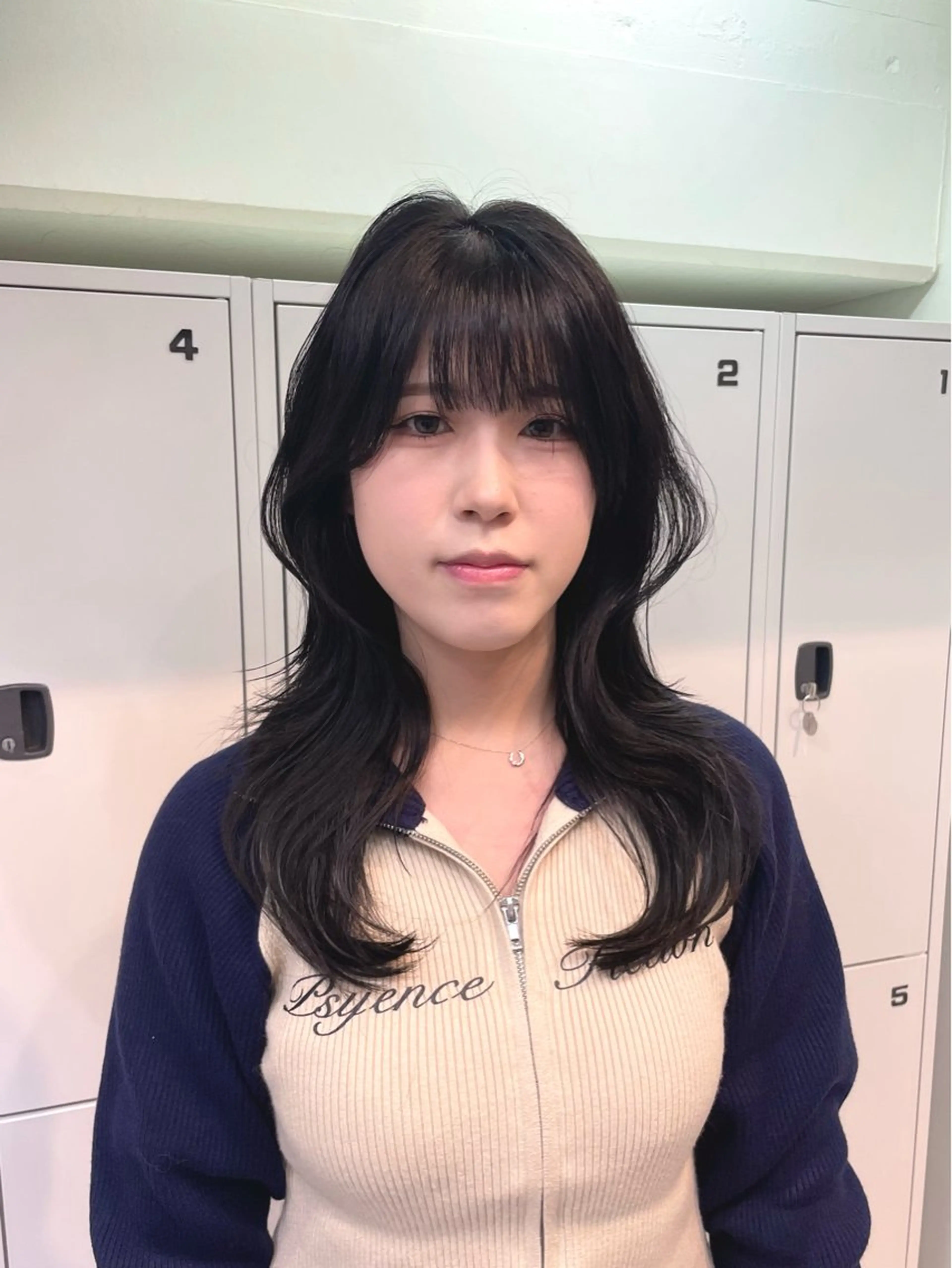 セミロング ハッシュカット カット yu-kaハッシュ カット/韓国レイヤーのヘアスタイル