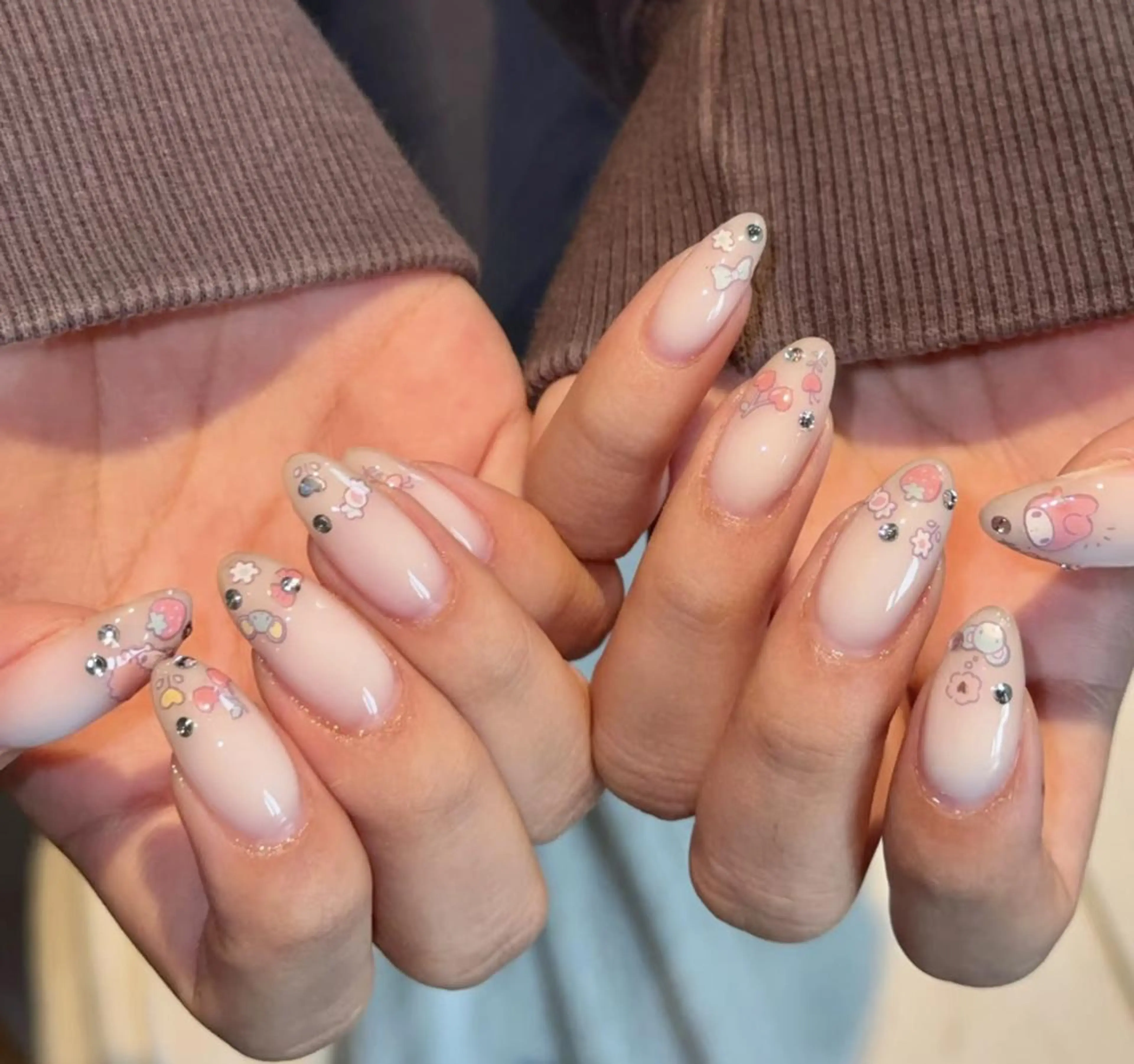 ネイル ハンドネイル 🎀 NaNa_nailのネイルデザイン