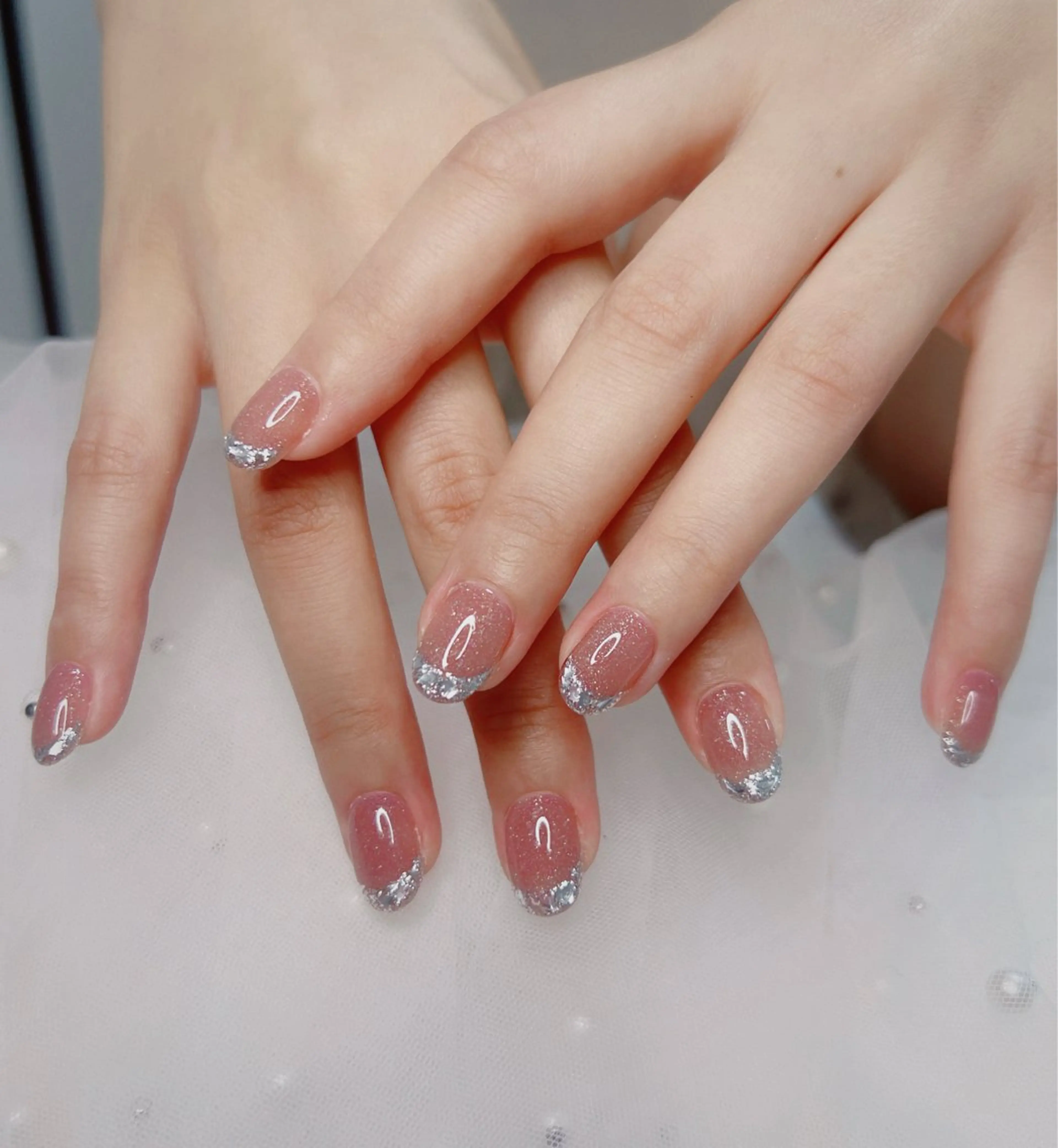 ネイル オーロラネイル 長さ出し フットネイル 韓国ネイル ラメ(グリッター) ハンドネイル 👍thumbs up nail👍のネイルデザイン