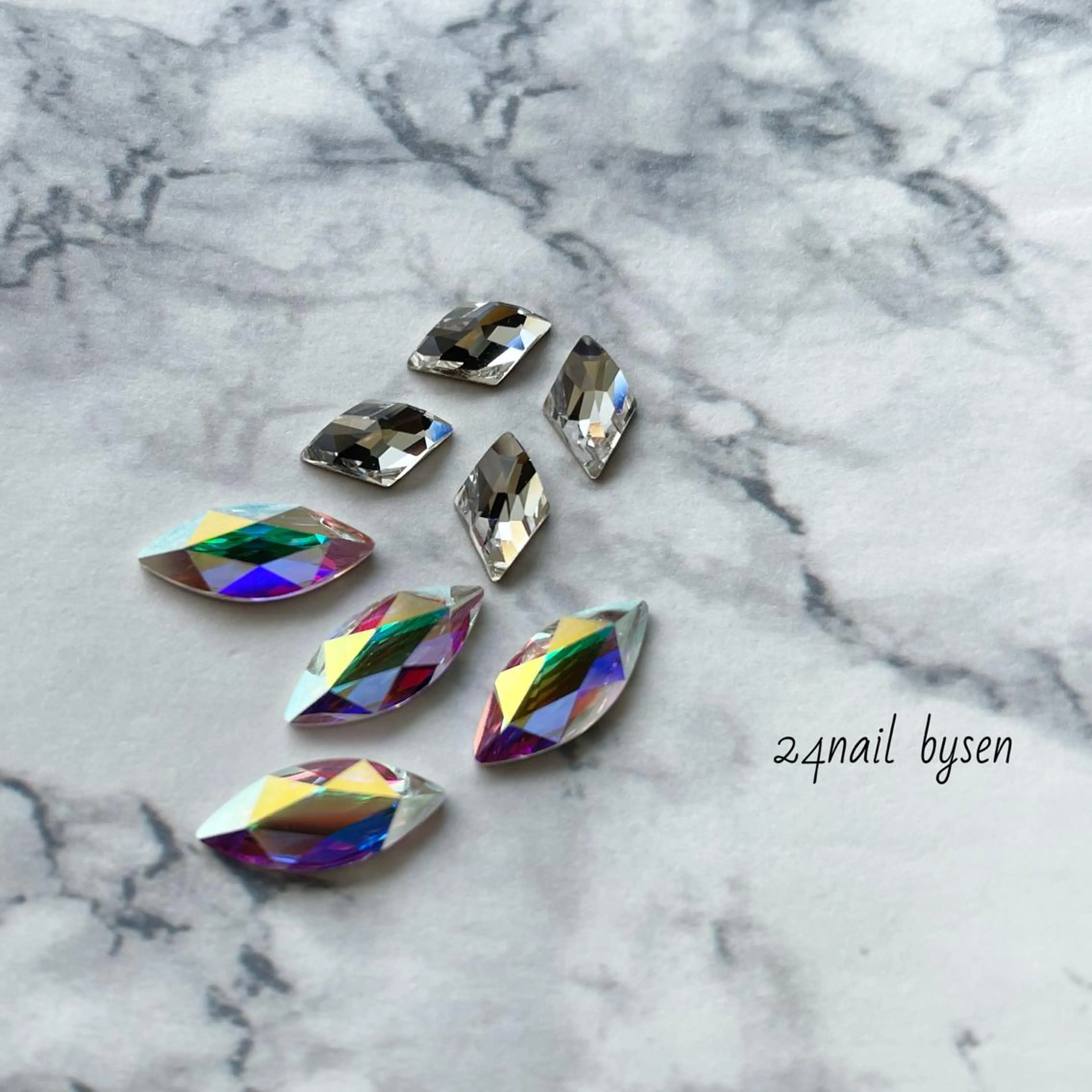 ネイル オーロラネイル Atelier by 24nail/Ayaのネイルデザイン