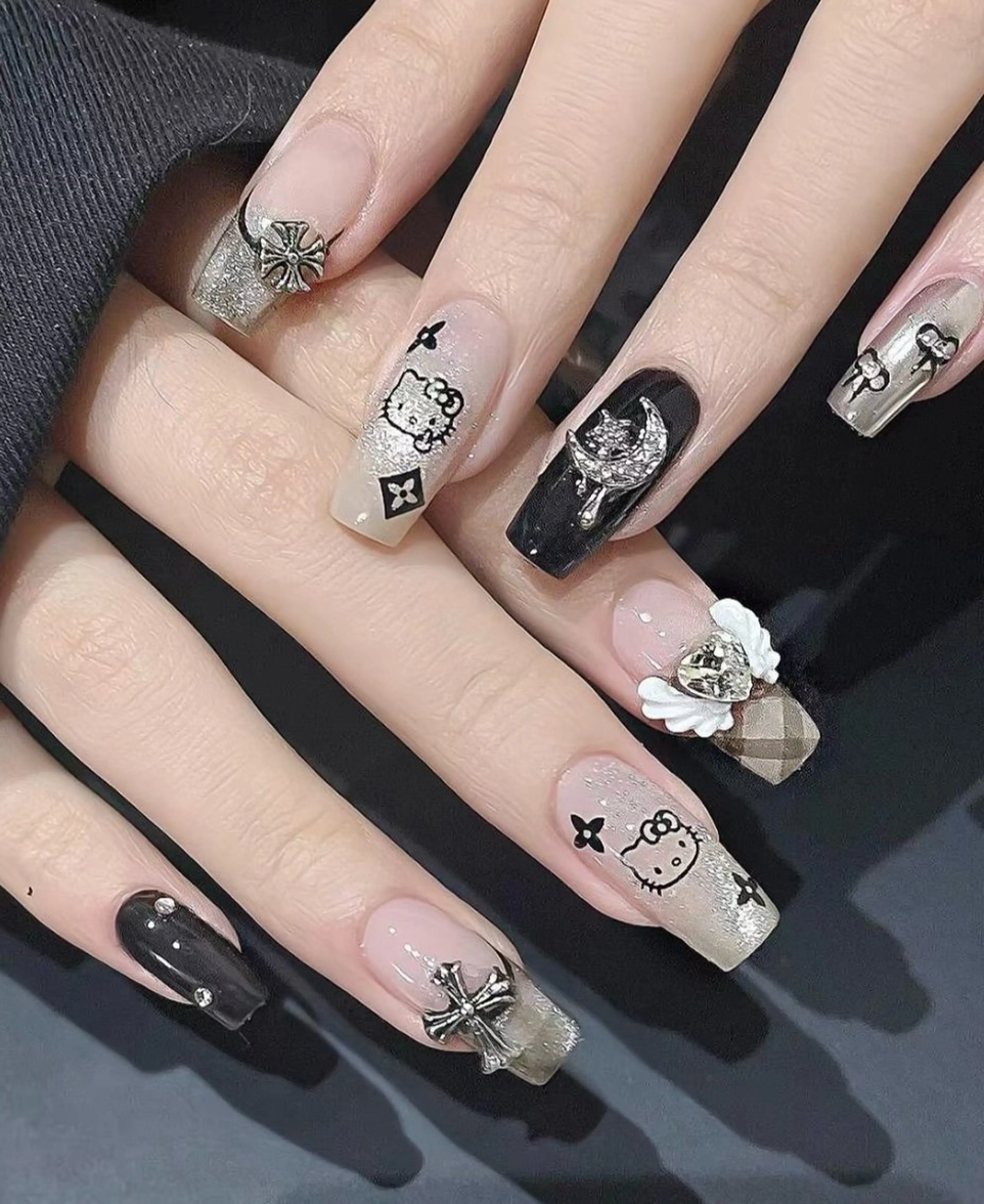 ネイル ハンドネイル D-BEAUTY Nailsalonのネイルデザイン