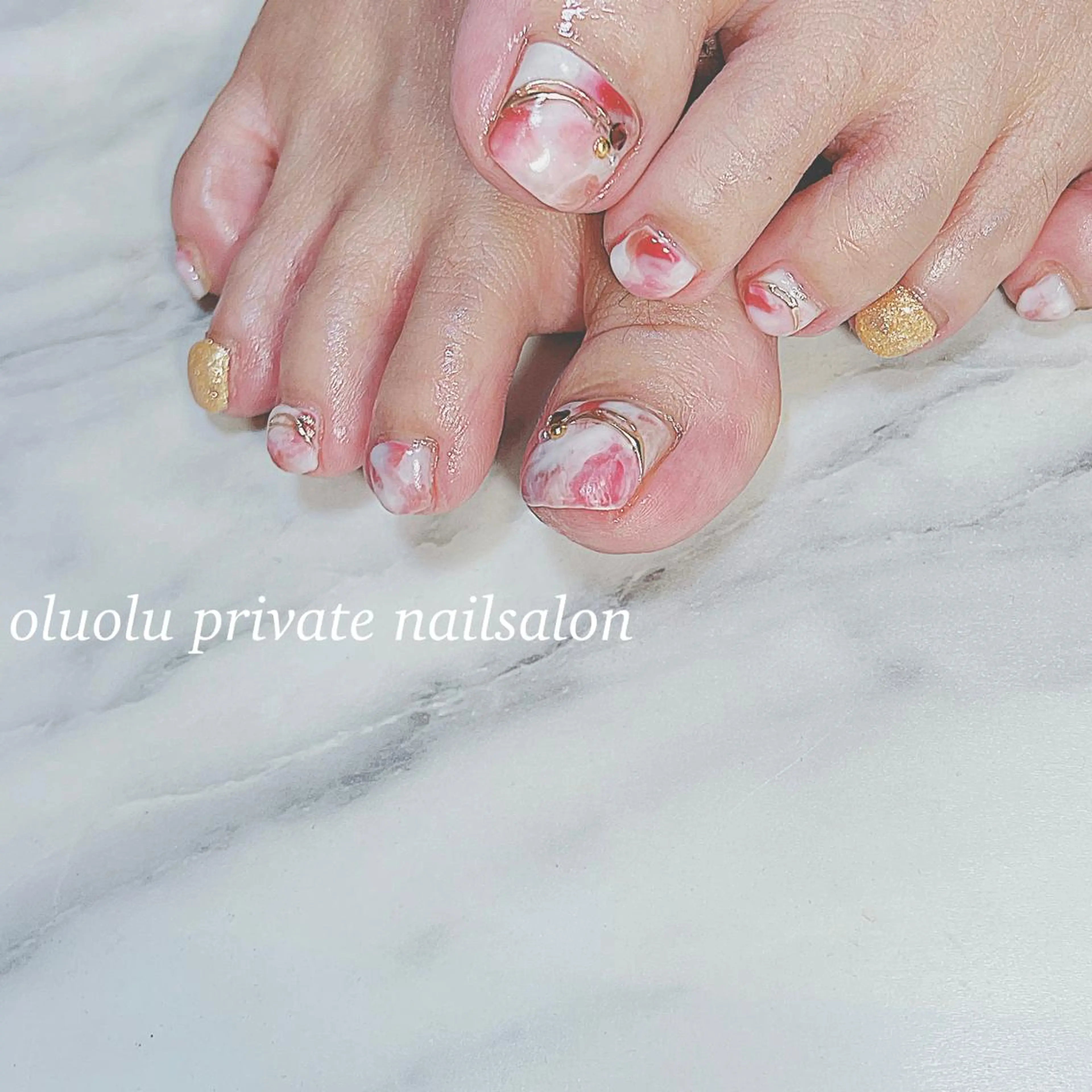 ネイル アートネイル フットネイル ニュアンスネイル フットネイル 大村 紬華のネイルデザイン