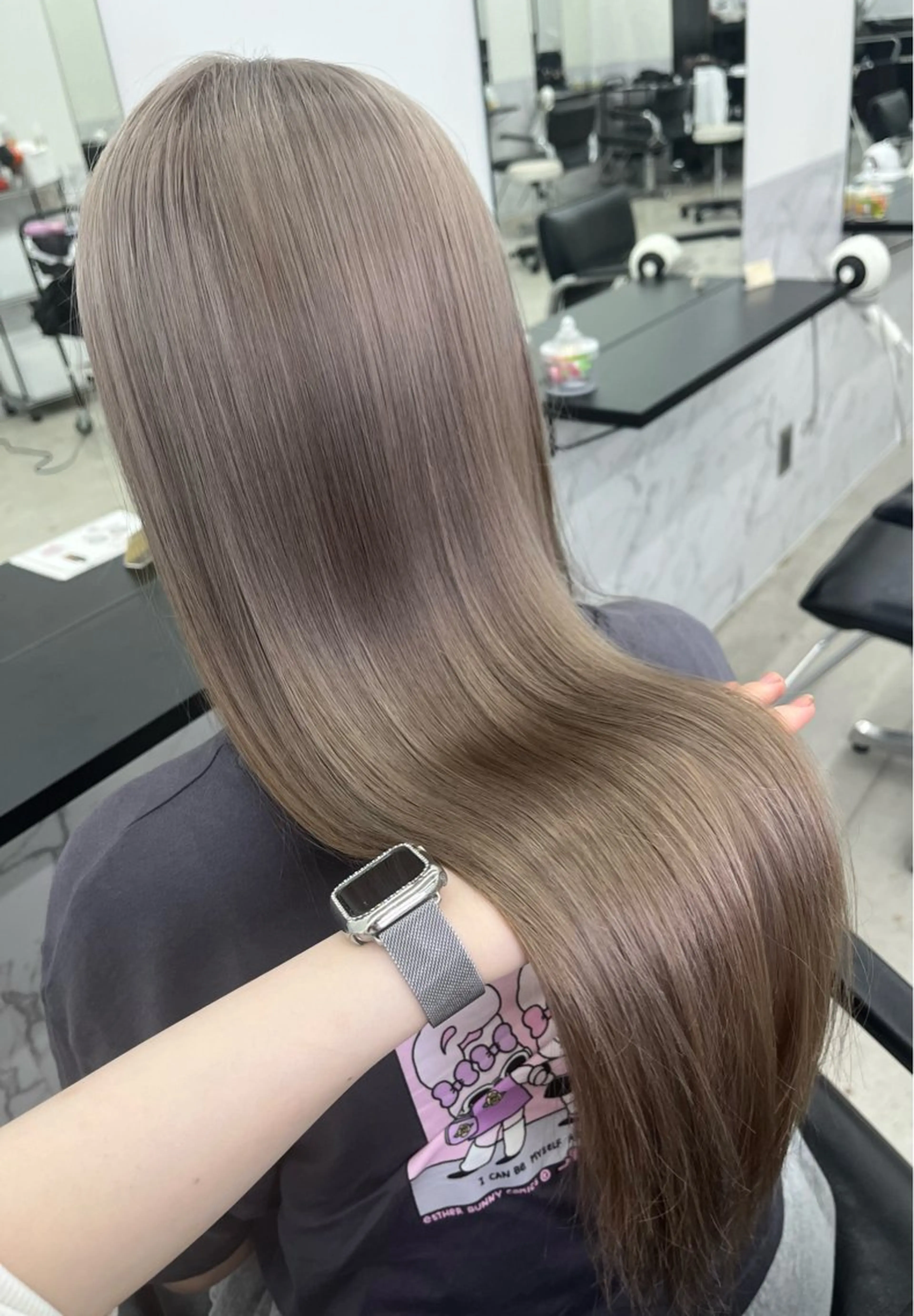 カラー ベージュカラー ブリーチ ケアブリーチ 田中 莉香のヘアスタイル