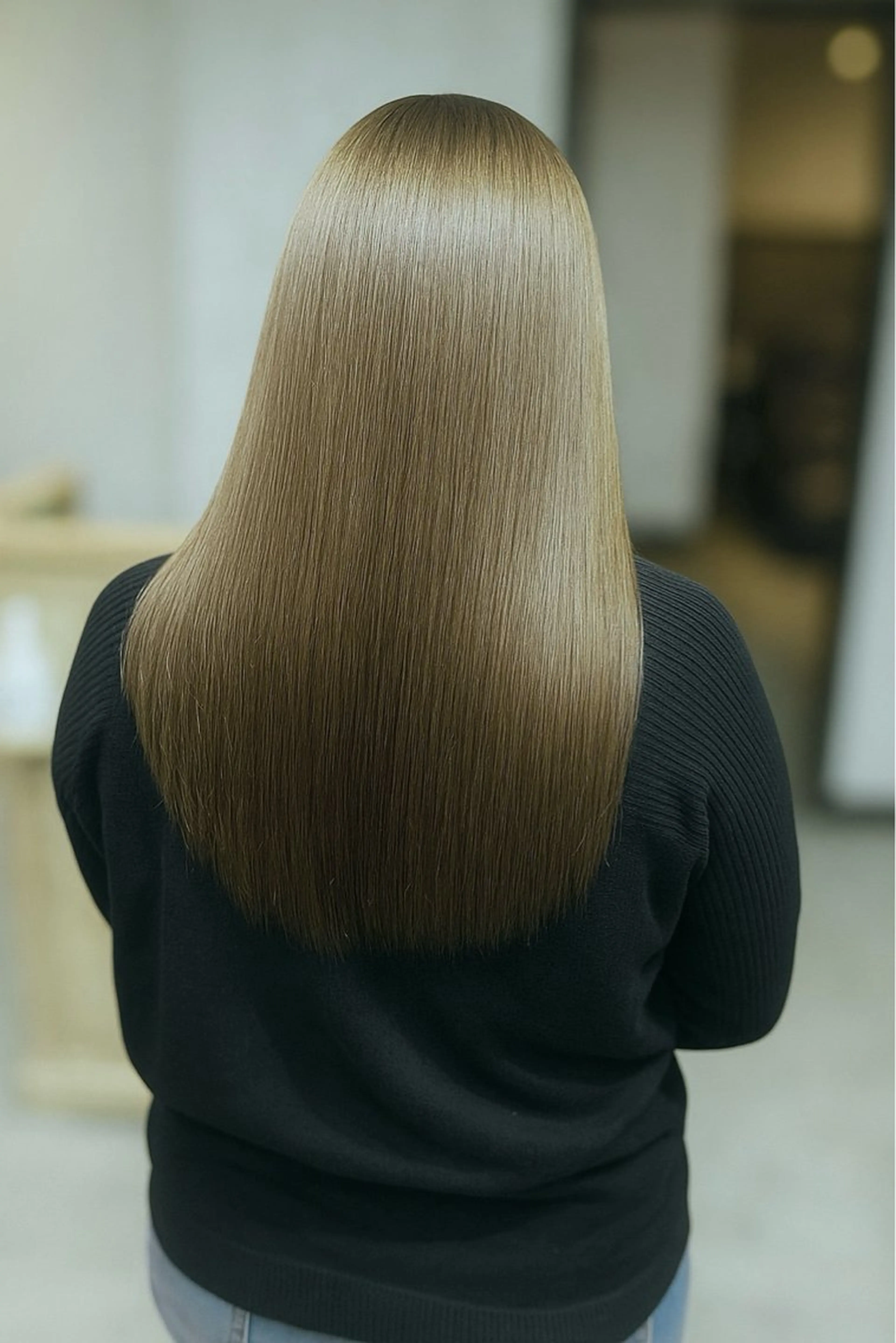 セミロング 髪質改善 堀越一弘 髪質改善ヘアケア特化のヘアスタイル