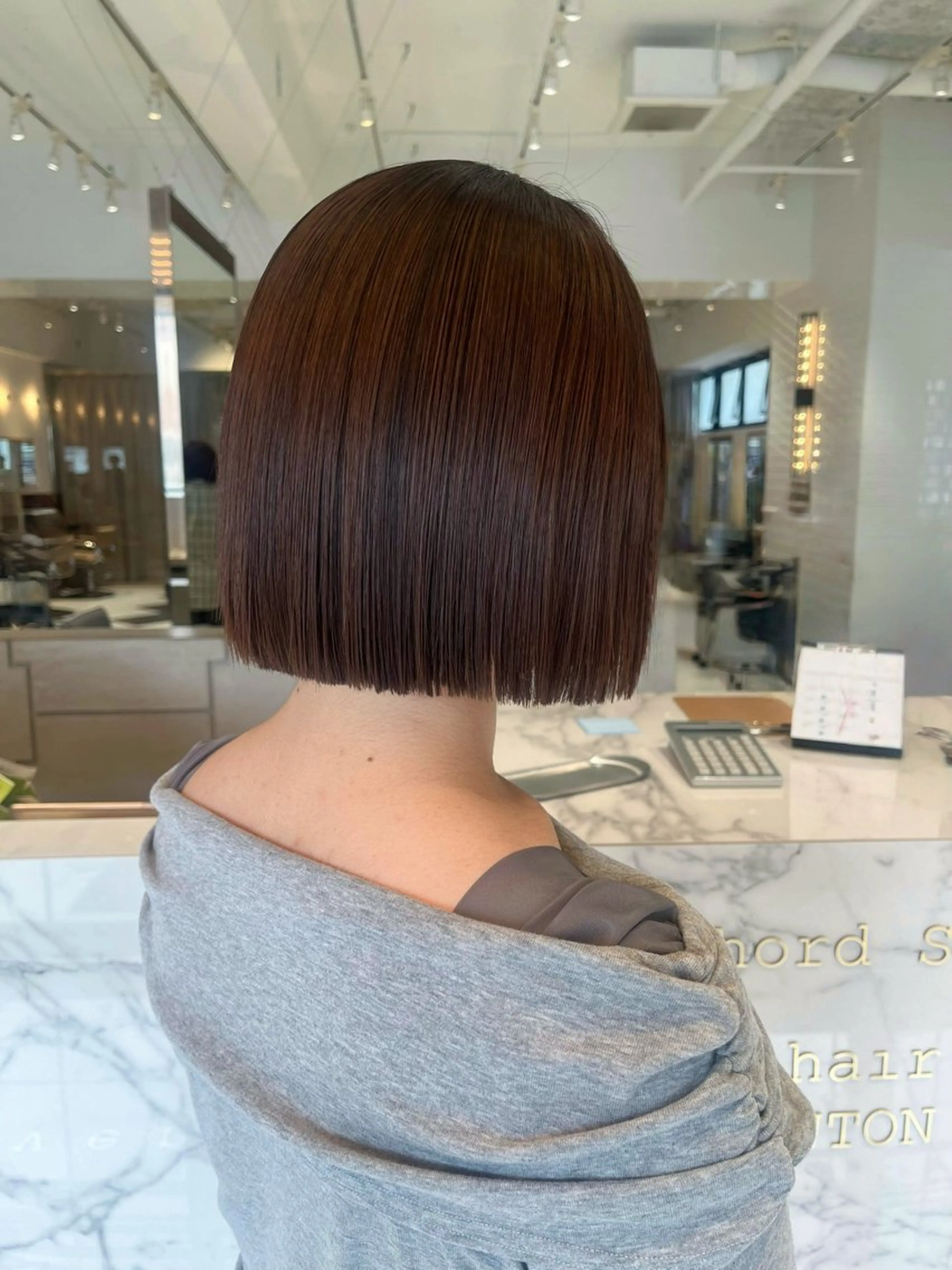 ショート 縮毛矯正 haruna .のヘアスタイル