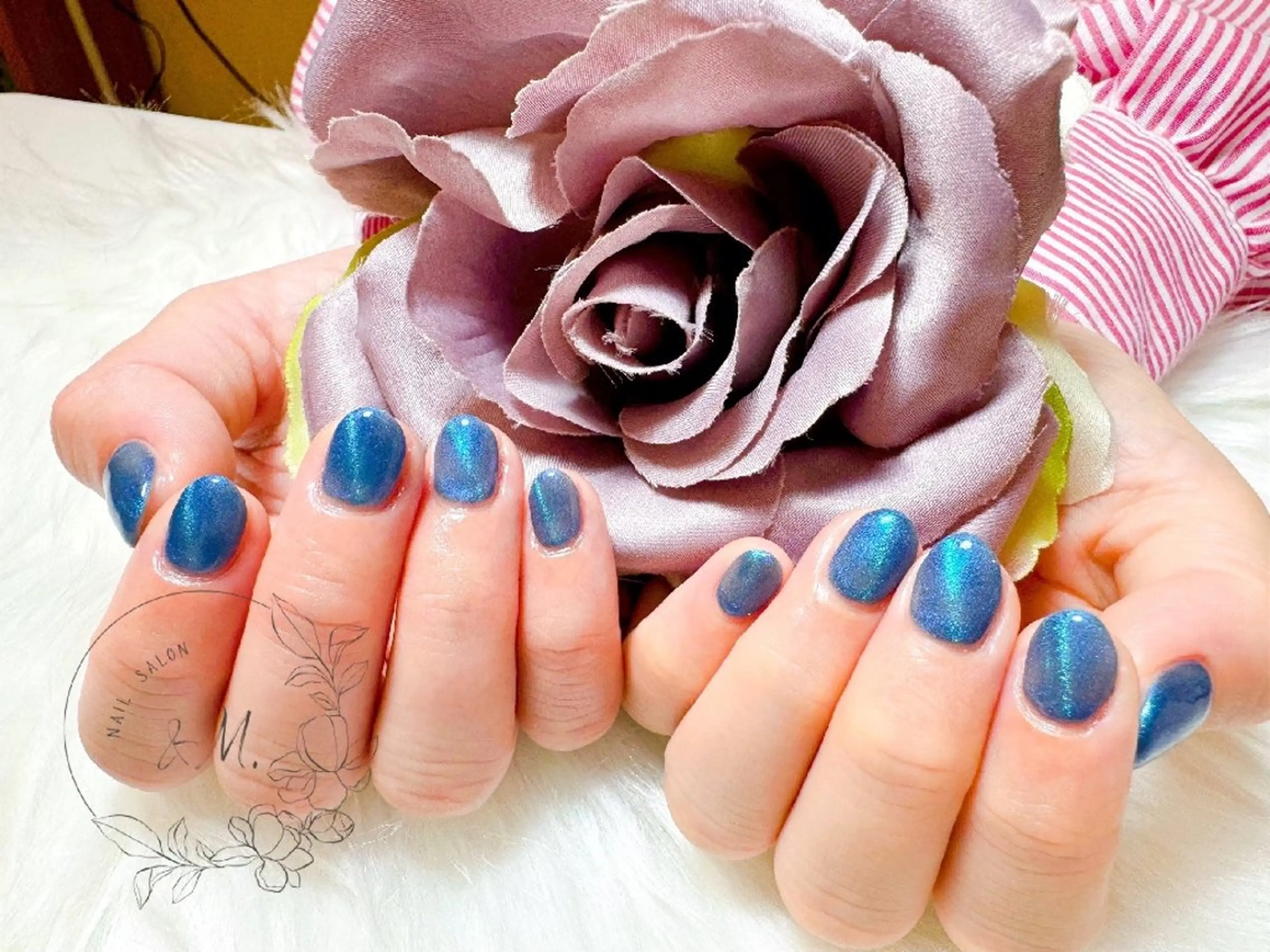 ネイル マグネットネイル ハンドネイル Nail salon &M.のネイルデザイン