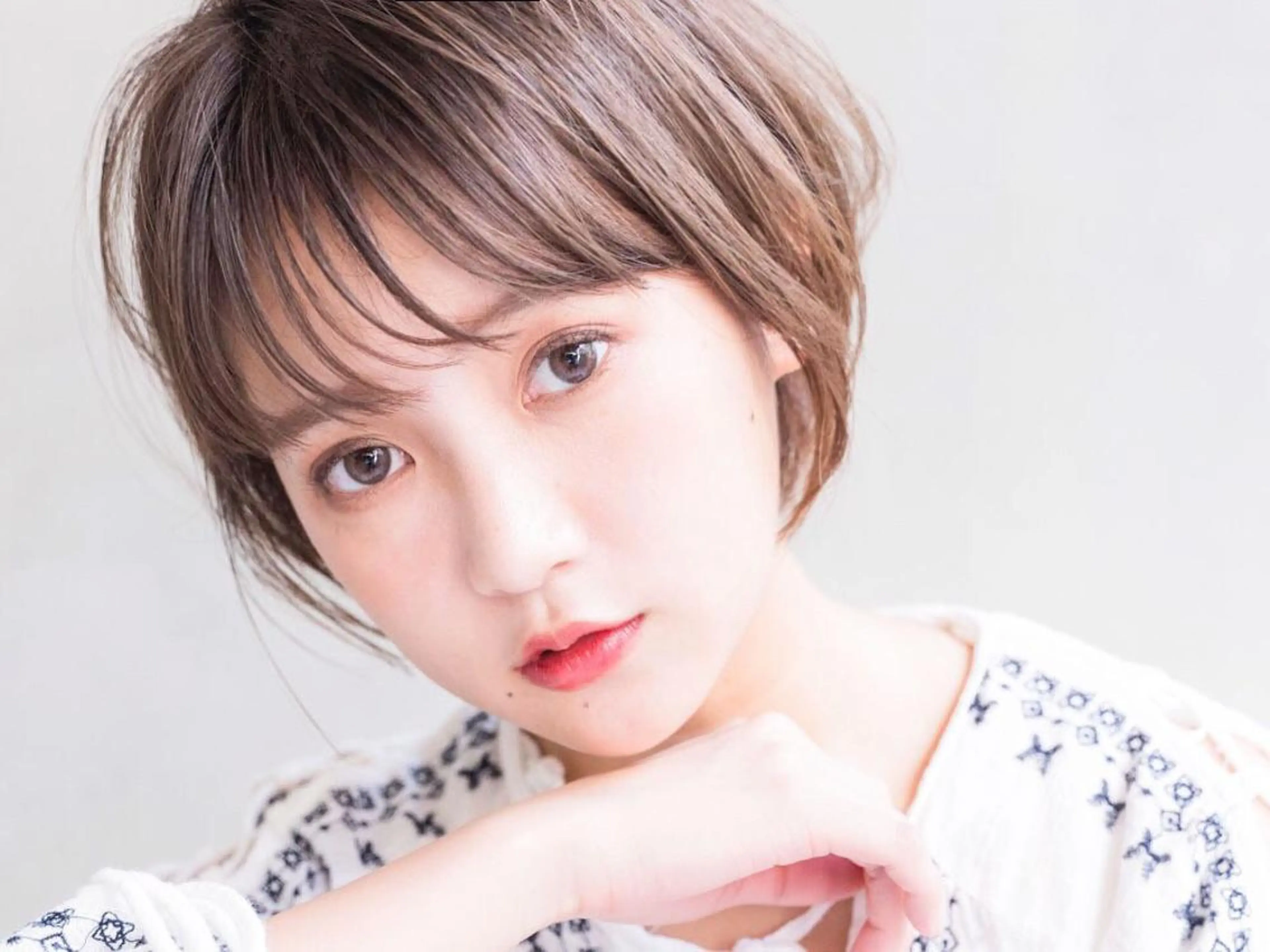 ショート カラー 艶髪/レイヤーカット 髪質改善/清水のヘアスタイル