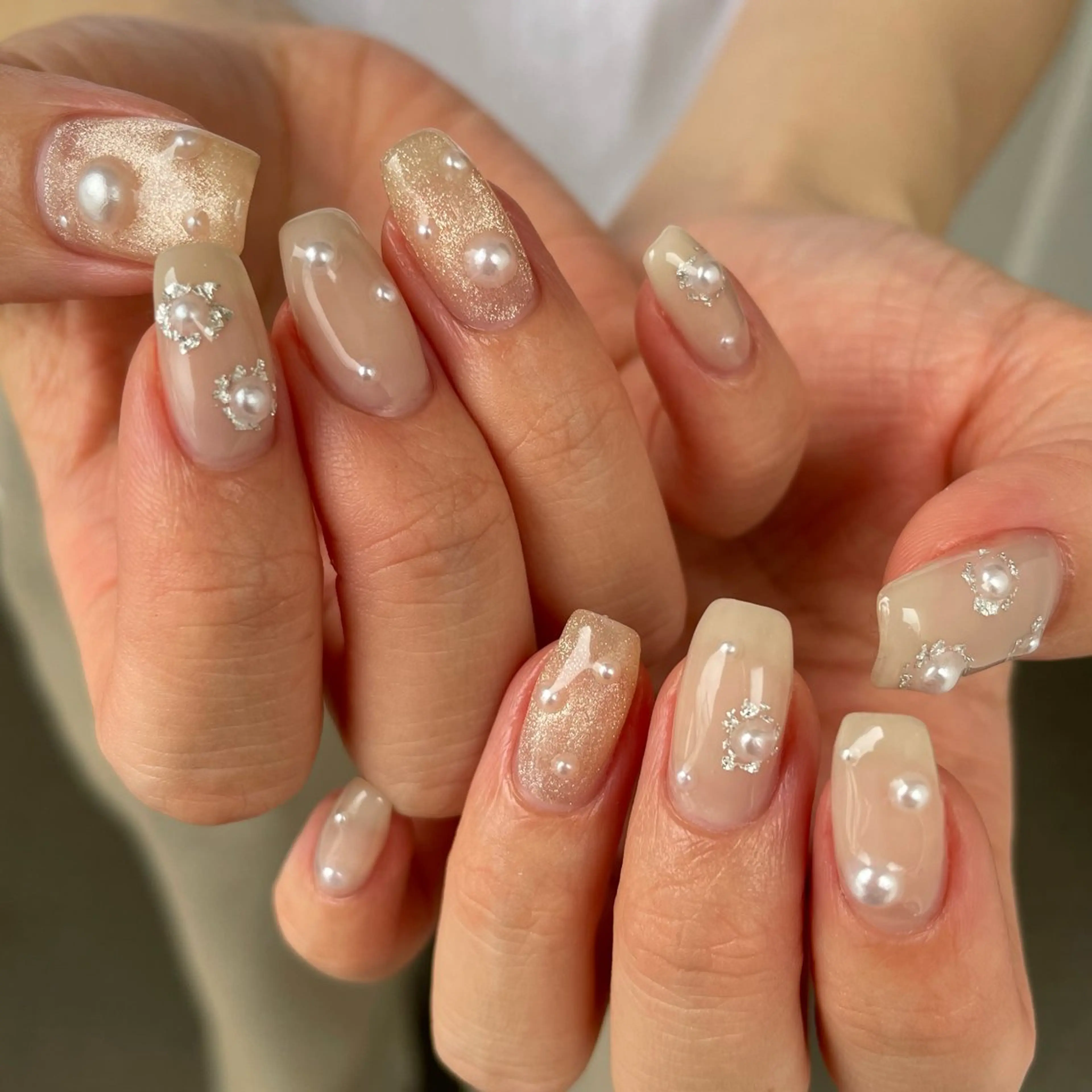 ネイル ハンドネイル カメレオン京橋🌻 草葉由佳のネイルデザイン