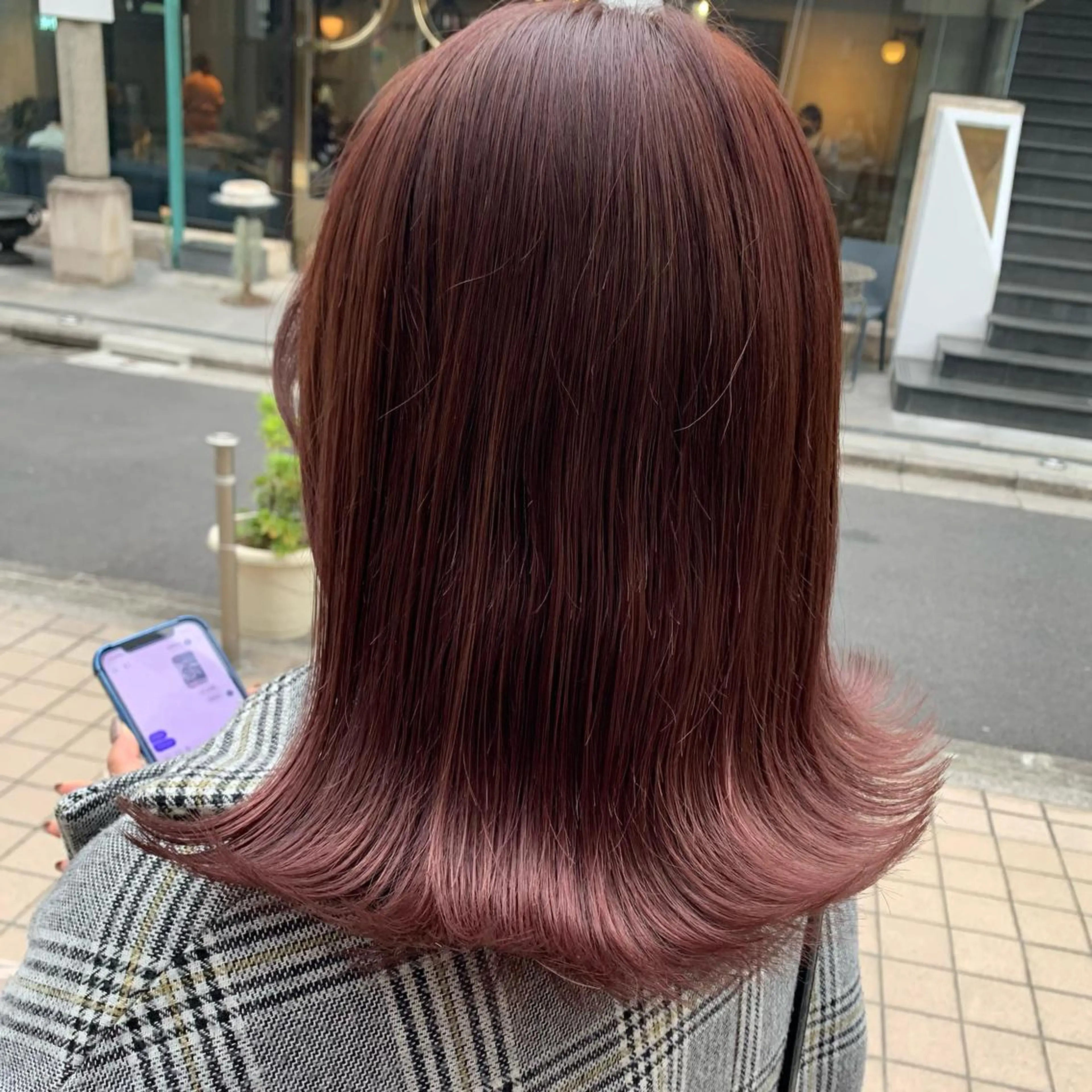 ミディアム カラー アッシュ ベージュカラー ハイトーンカラー ピンクカラー ピンクアッシュ レイヤー×グレージュ /ピンク🩷mioのヘアスタイル