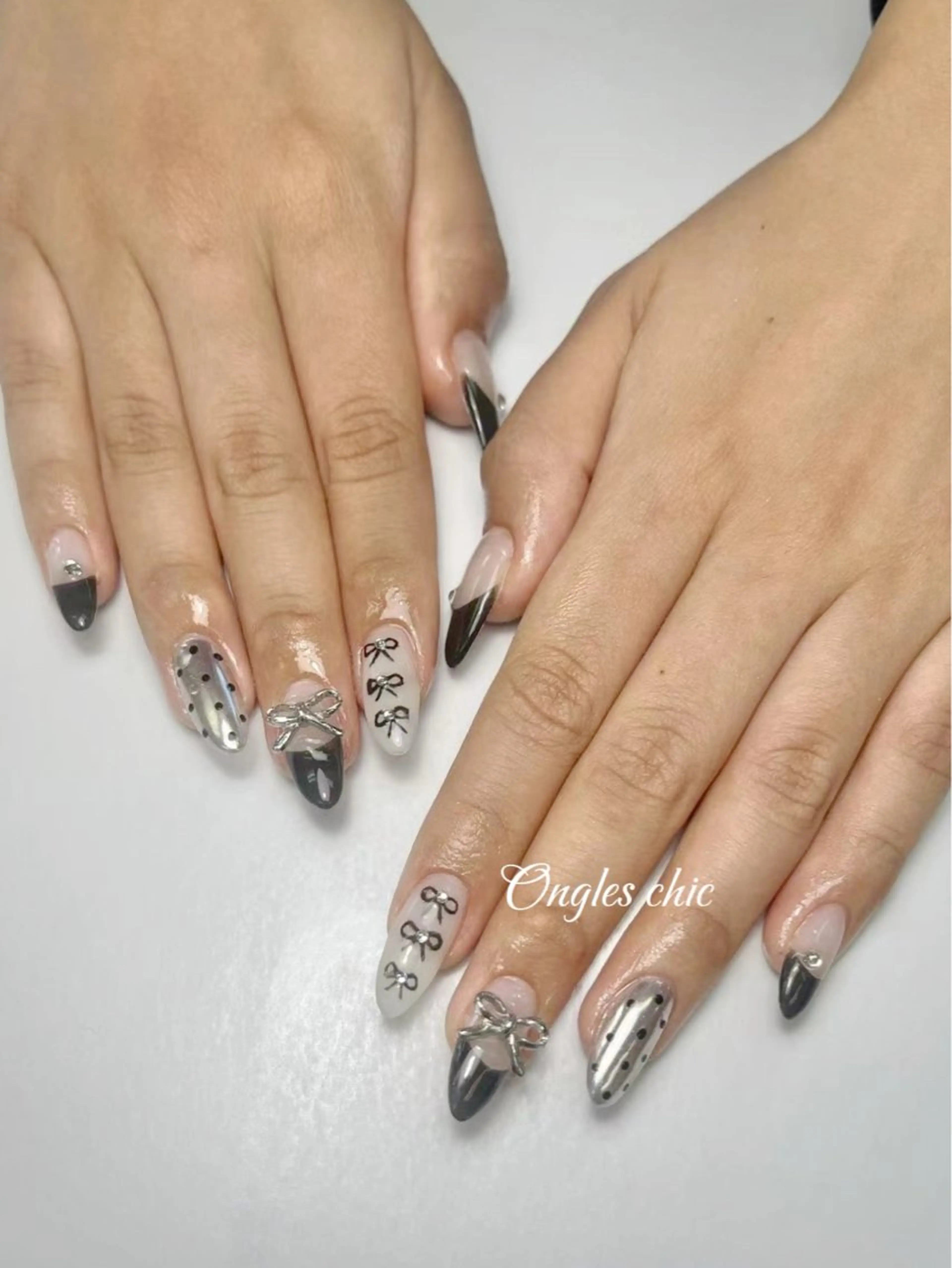 ネイル ハンドネイル ongles chicのネイルデザイン