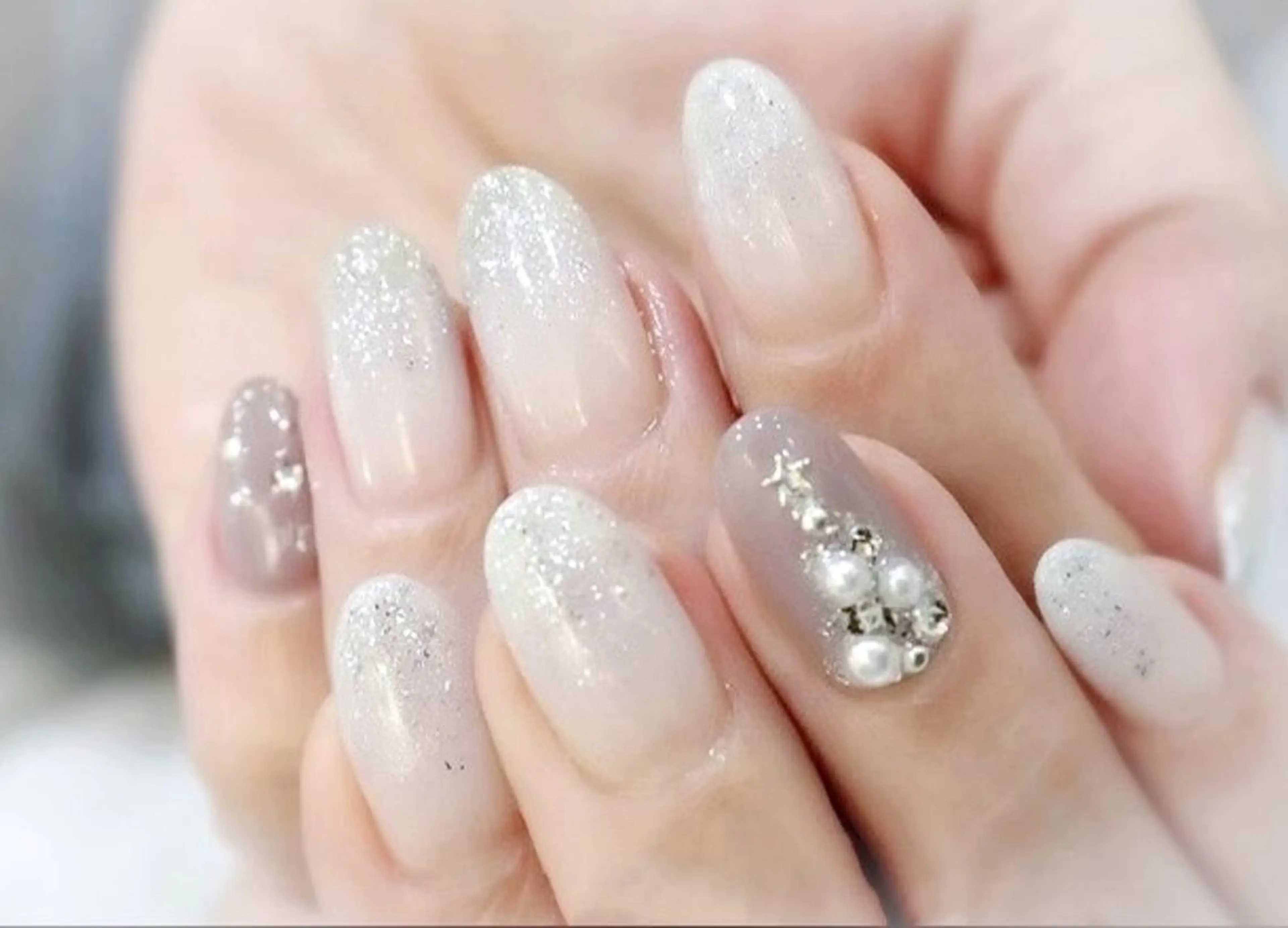 ネイル ハンドネイル 黒川 舞のネイルデザイン