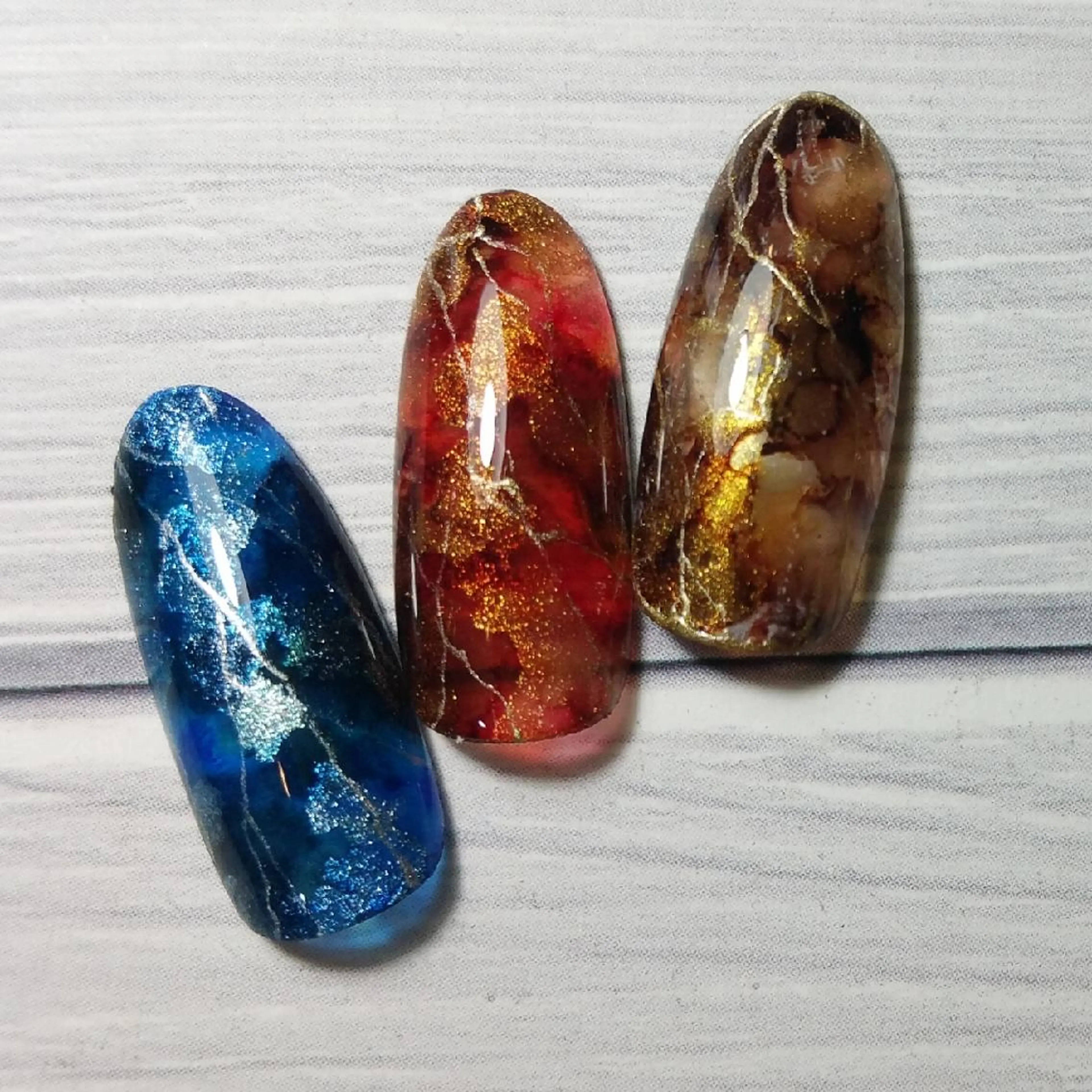 ネイル ハンドネイル 柴田 彩のネイルデザイン