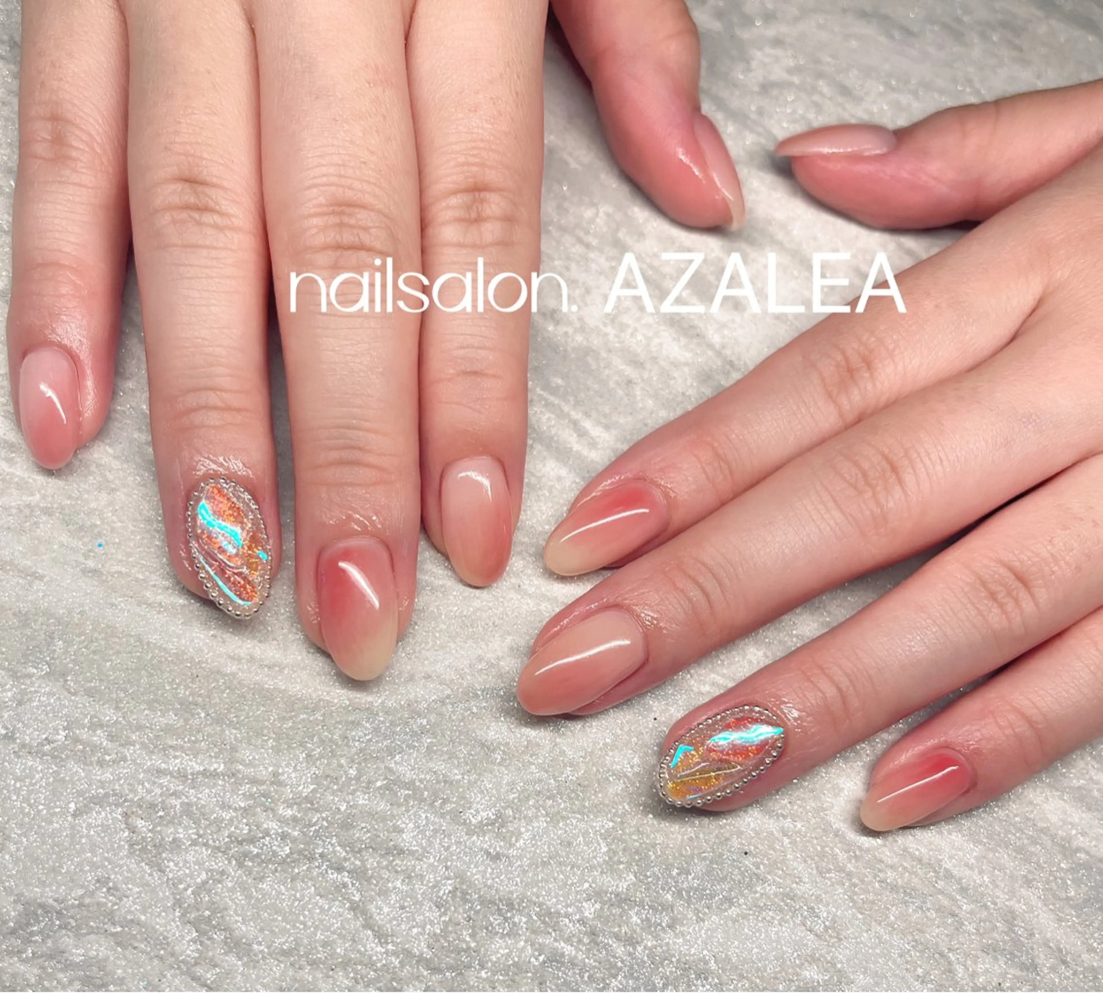 ネイル R inのネイルデザイン