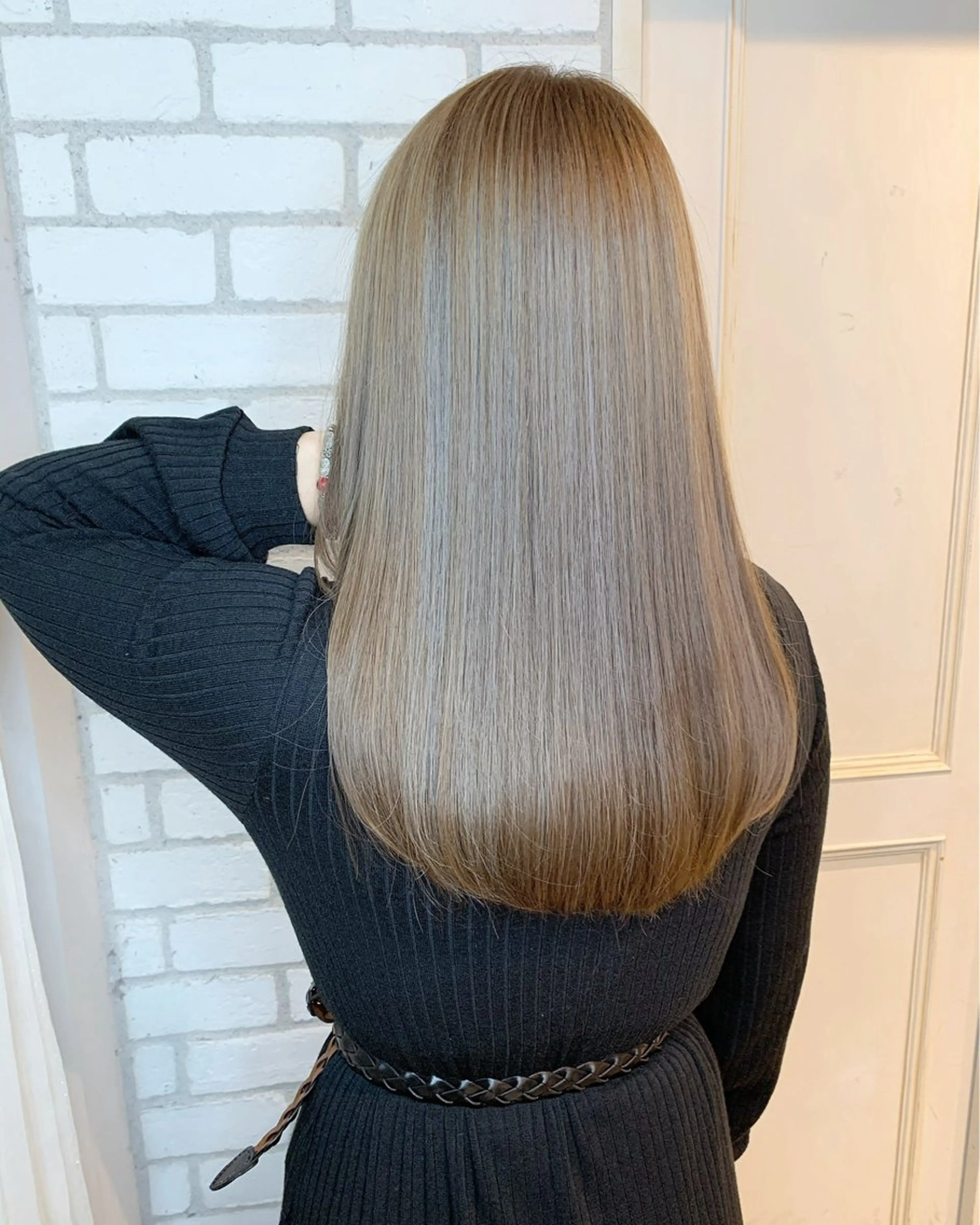 ロング カラー カット 縮毛矯正 トリートメント 🔗透明感カラー🔗 エクステ✂️はるちかのヘアスタイル