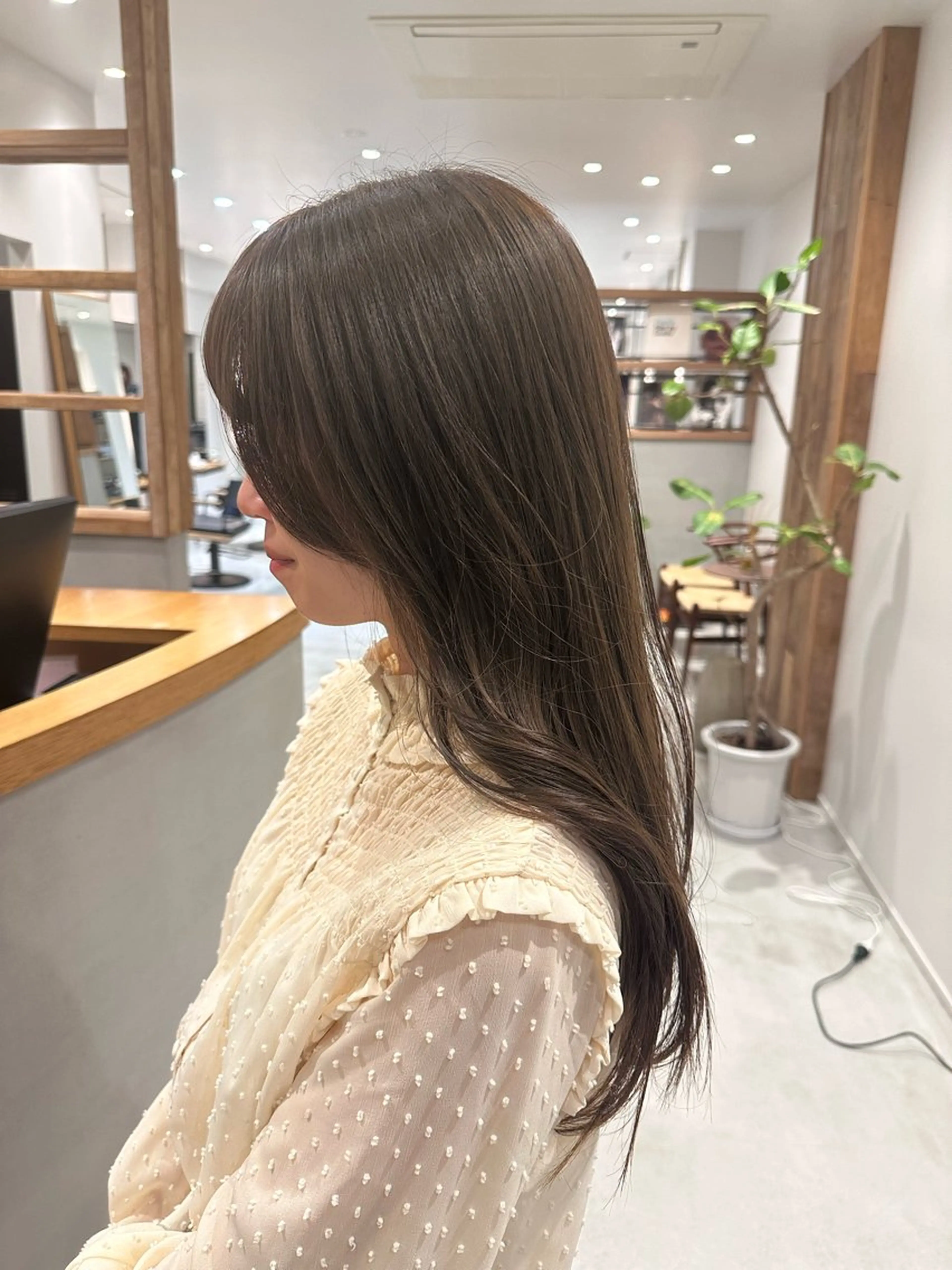 ロング カラー 井村 晃琉のヘアスタイル