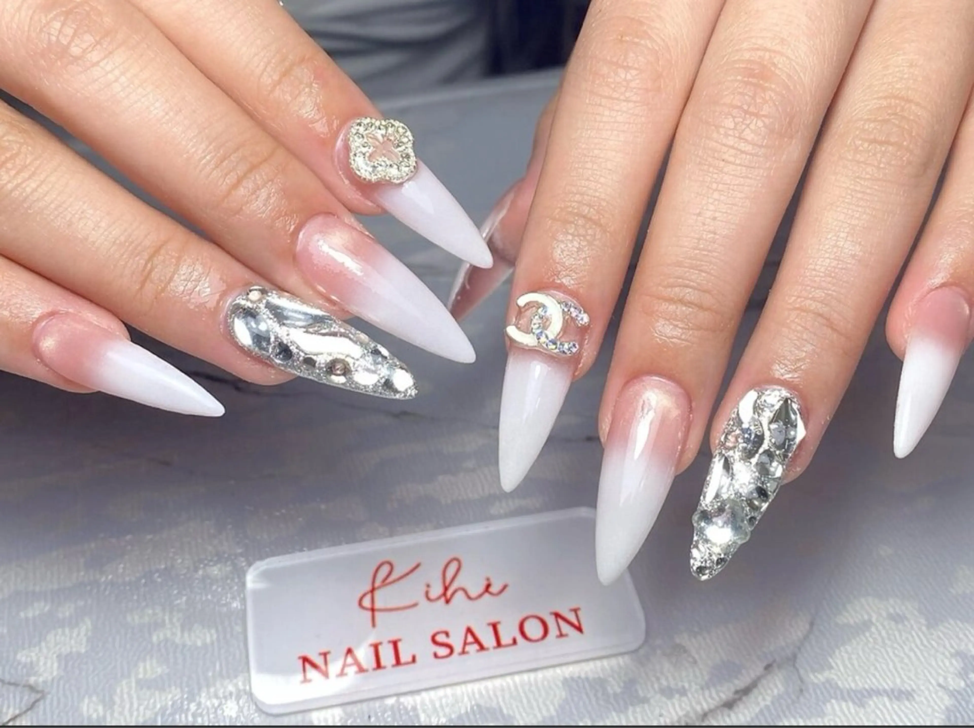 ネイル 持ち込み ネイルチップ Nail Salon kihi大塚店のネイルデザイン