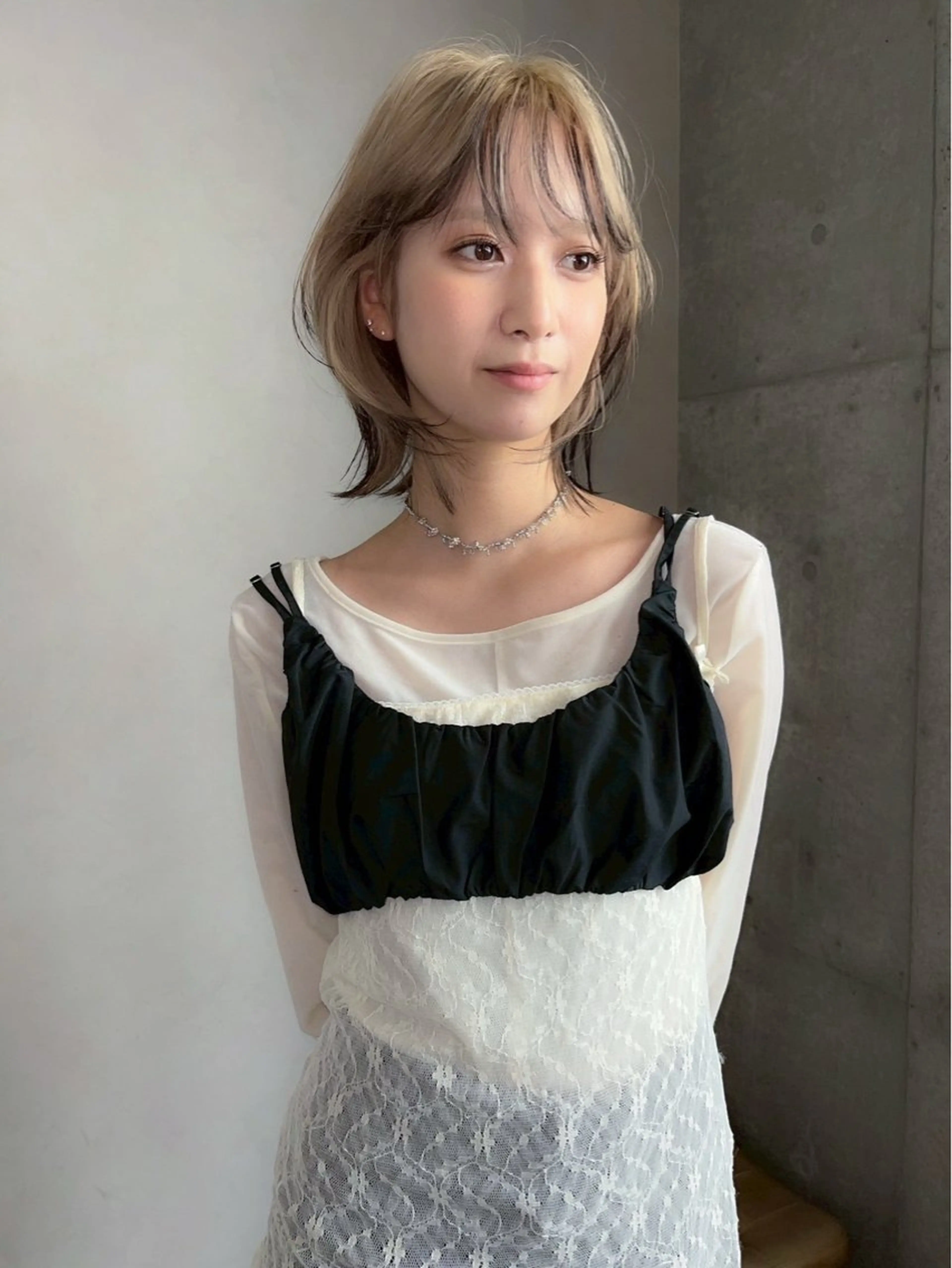 🫧インナー／イヤリング／フェイスフレーミング（ブリーチ込み）+フルカラー+クイックトリートメントの写真