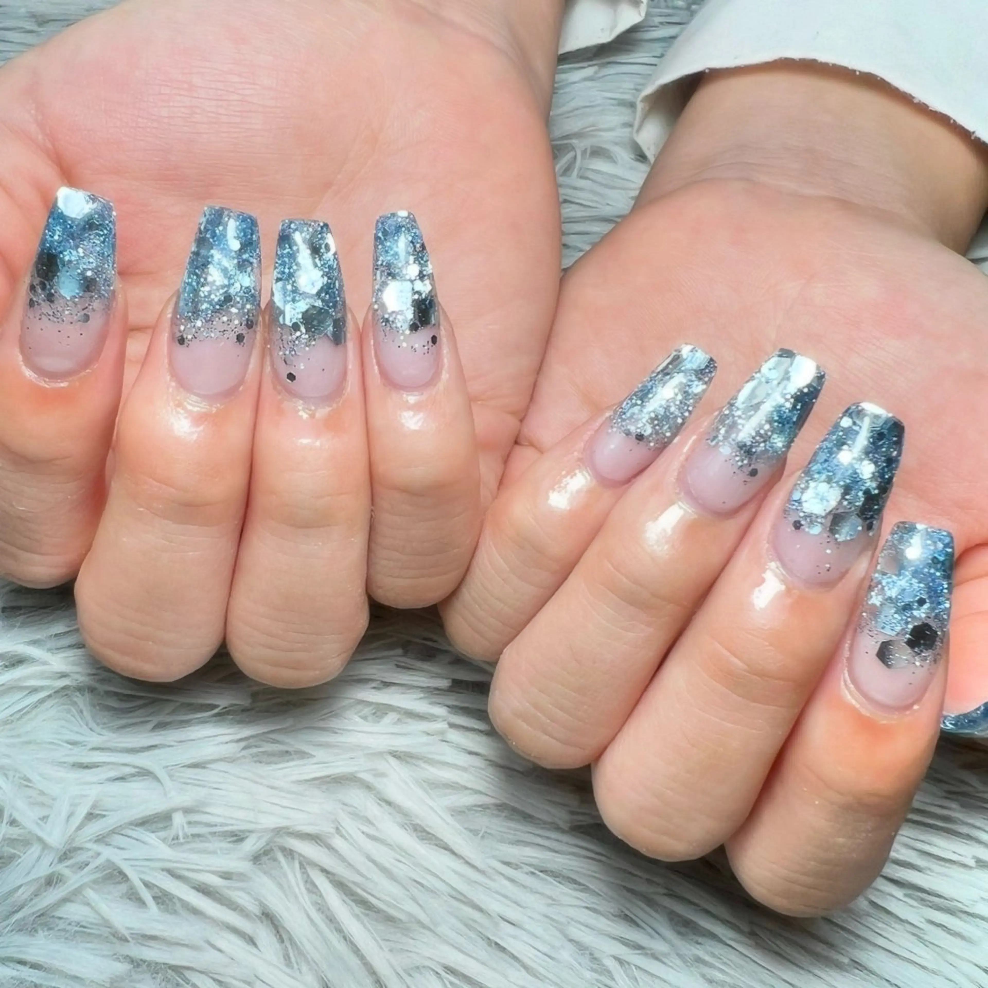 ネイル ラメ(グリッター) ラメグラデーション スカルプネイル ハンドネイル シェヌネイル JURAのネイルデザイン
