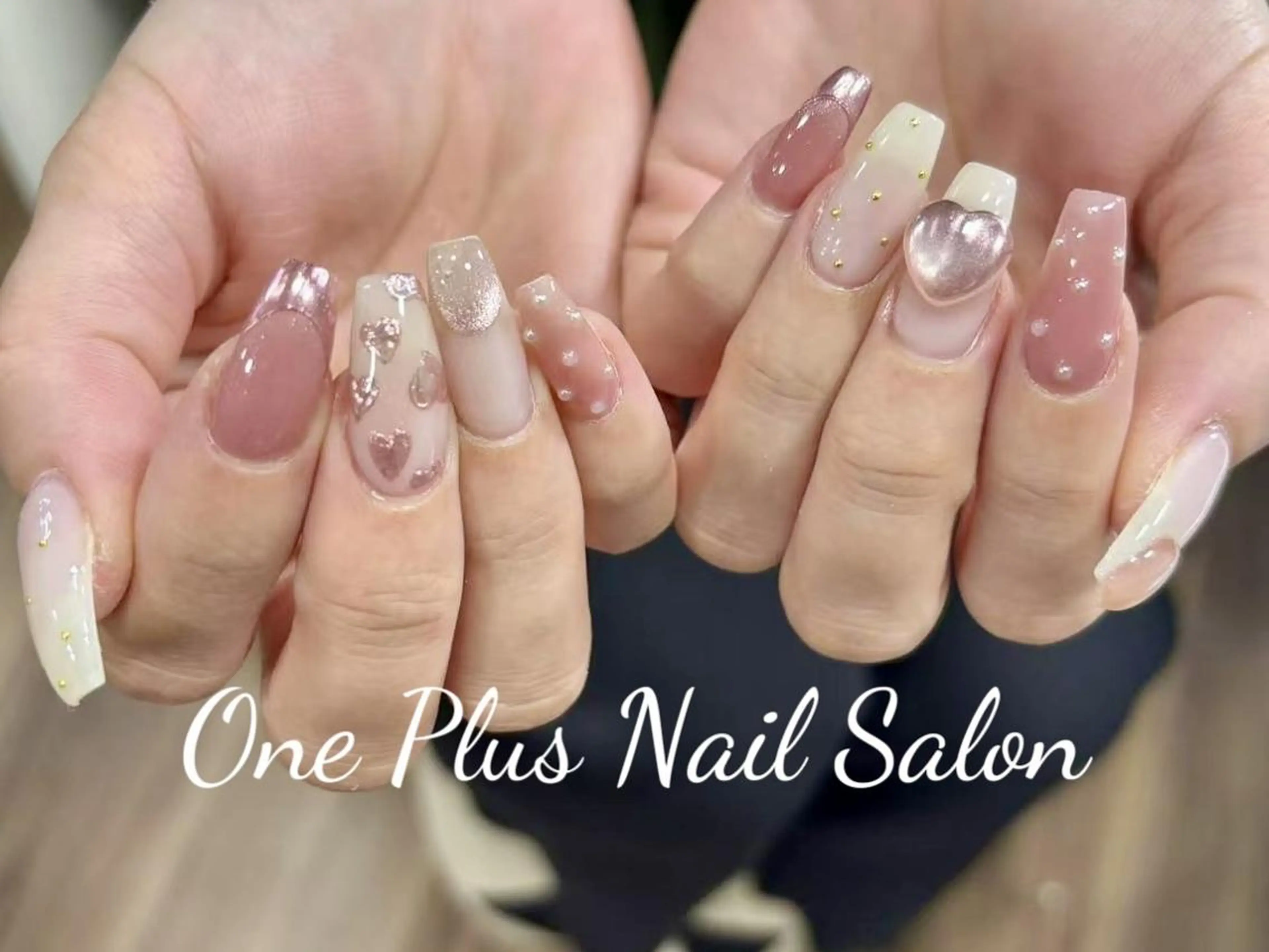 ネイル ハート バレンタイン One Plus Nail Salonのネイルデザイン
