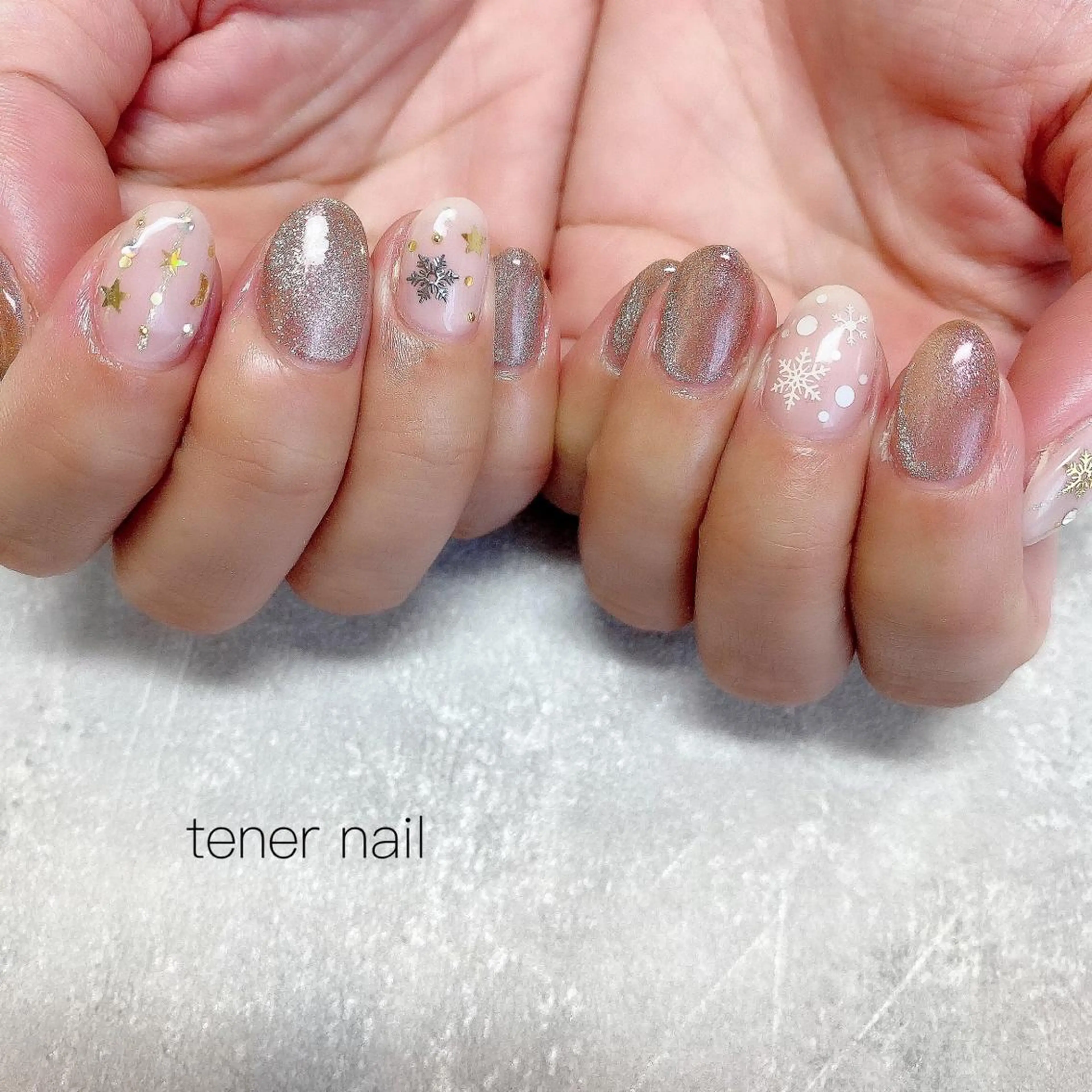 ネイル オーロラネイル マグネットネイル ピンク テネルネイル tener nailのネイルデザイン