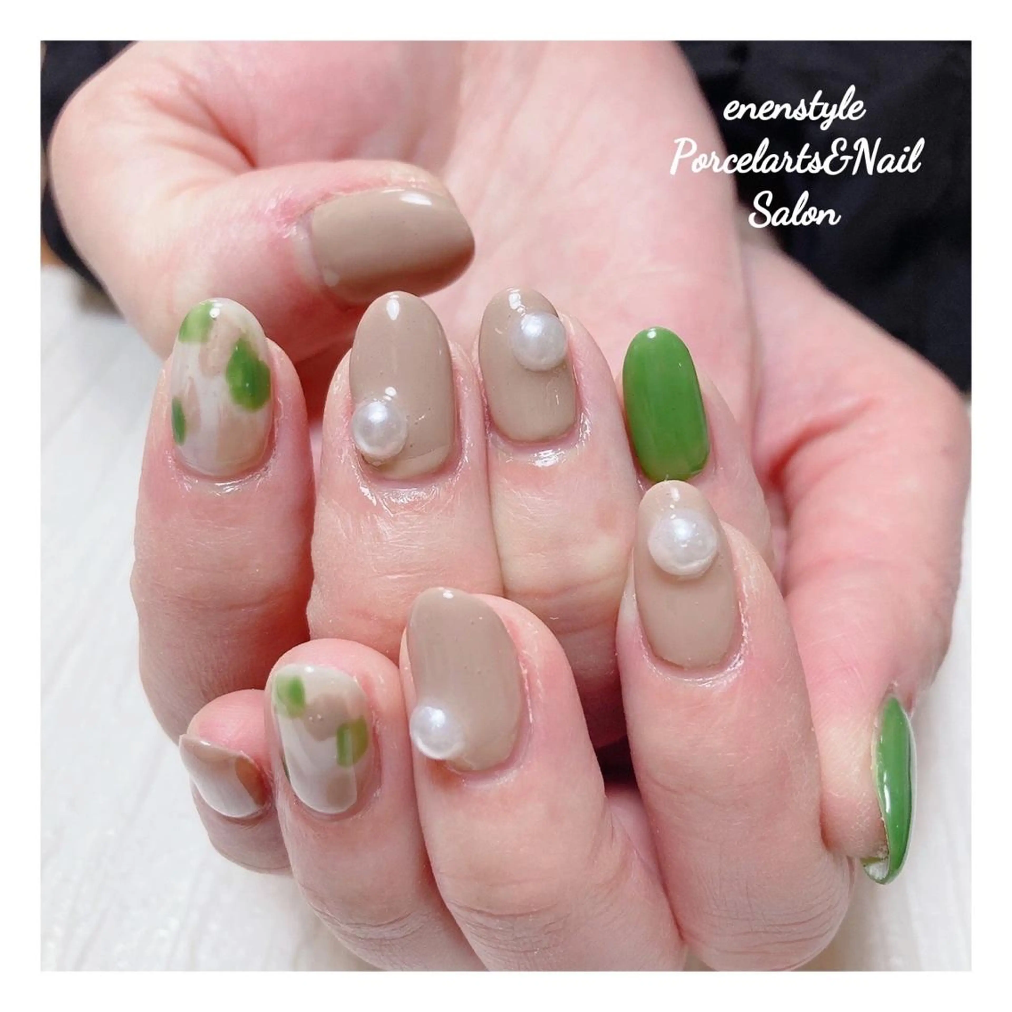 ミディアム ネイル ハンドネイル 👑enen style👑のネイルデザイン
