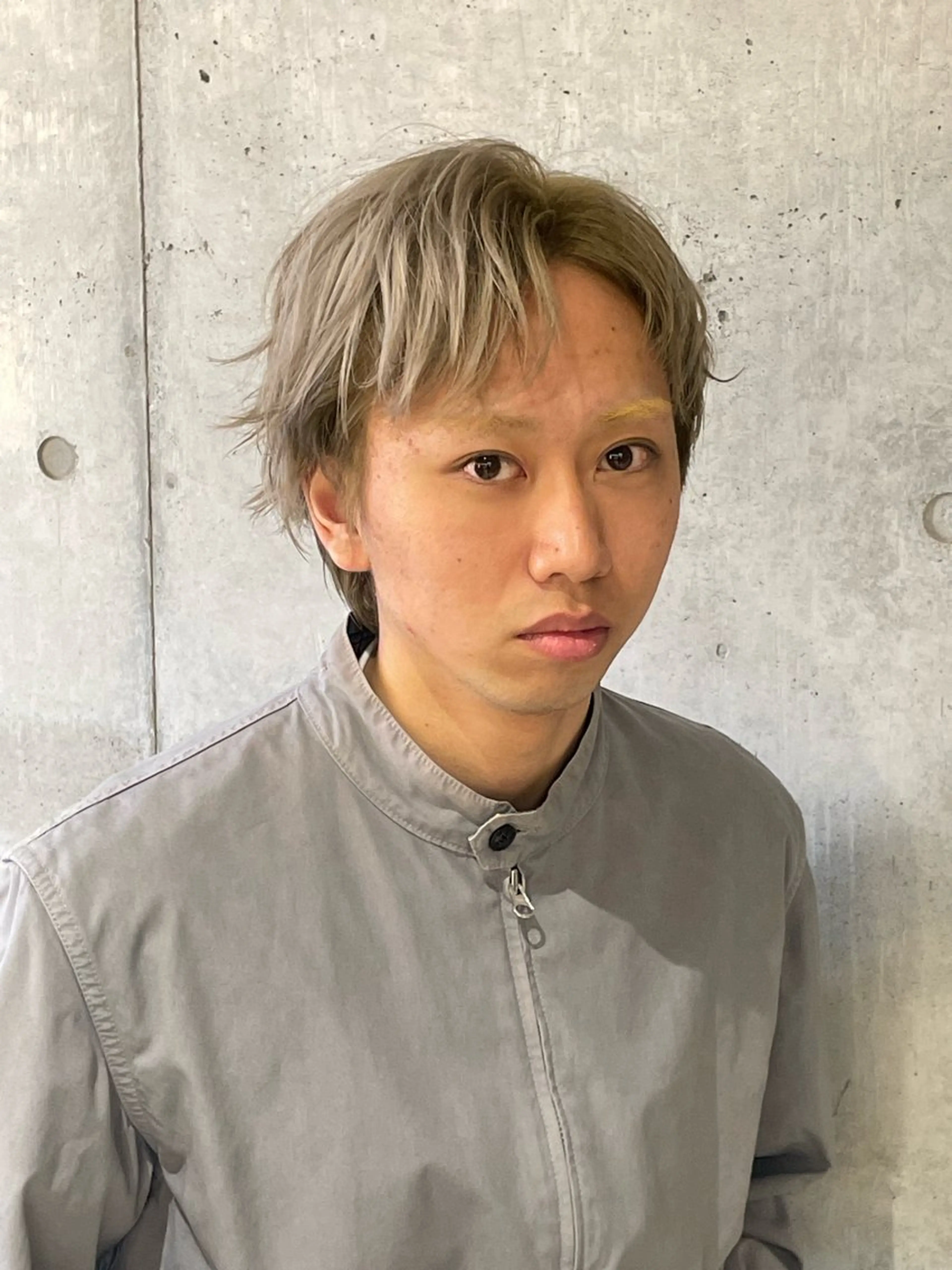 ショート カラー メンズ 岩崎 唯人のヘアスタイル