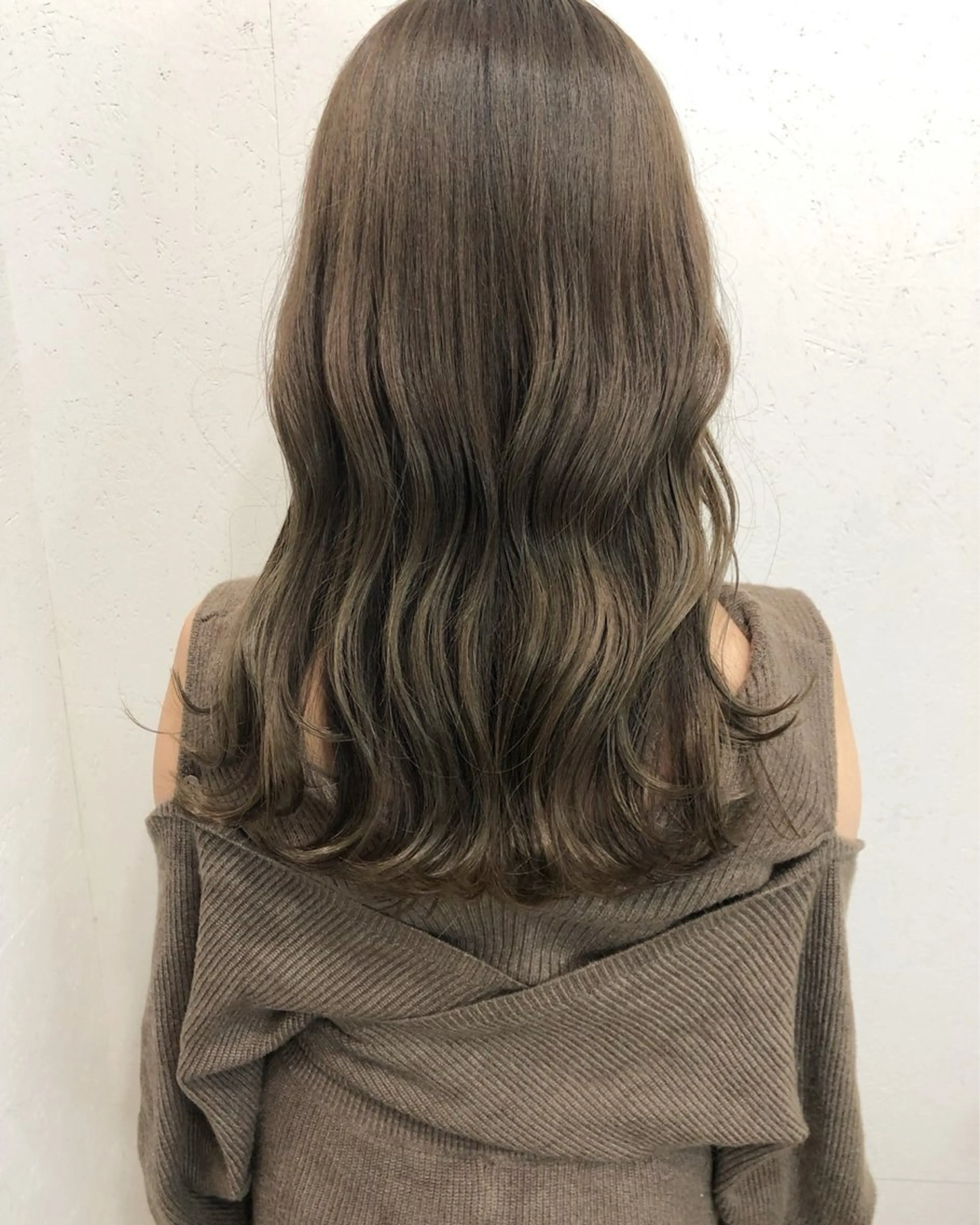 ロング カラー 【渋谷ハイトーン】 北村 光太郎のヘアスタイル