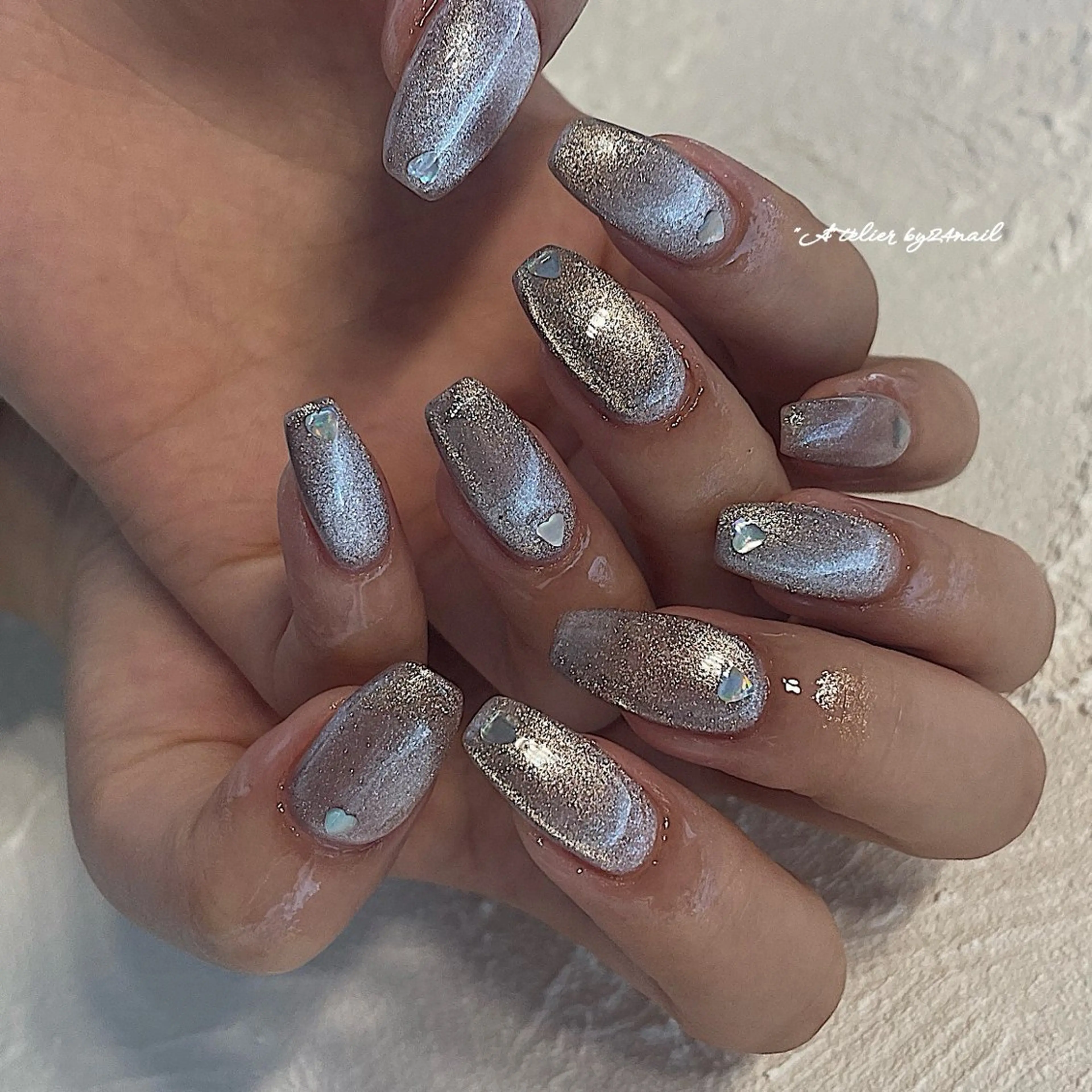 ネイル 氷ネイル・うるうるネイル マグネットネイル ニュアンスネイル ピンク バレンタイン Atelier by 24nail/Ayaのネイルデザイン