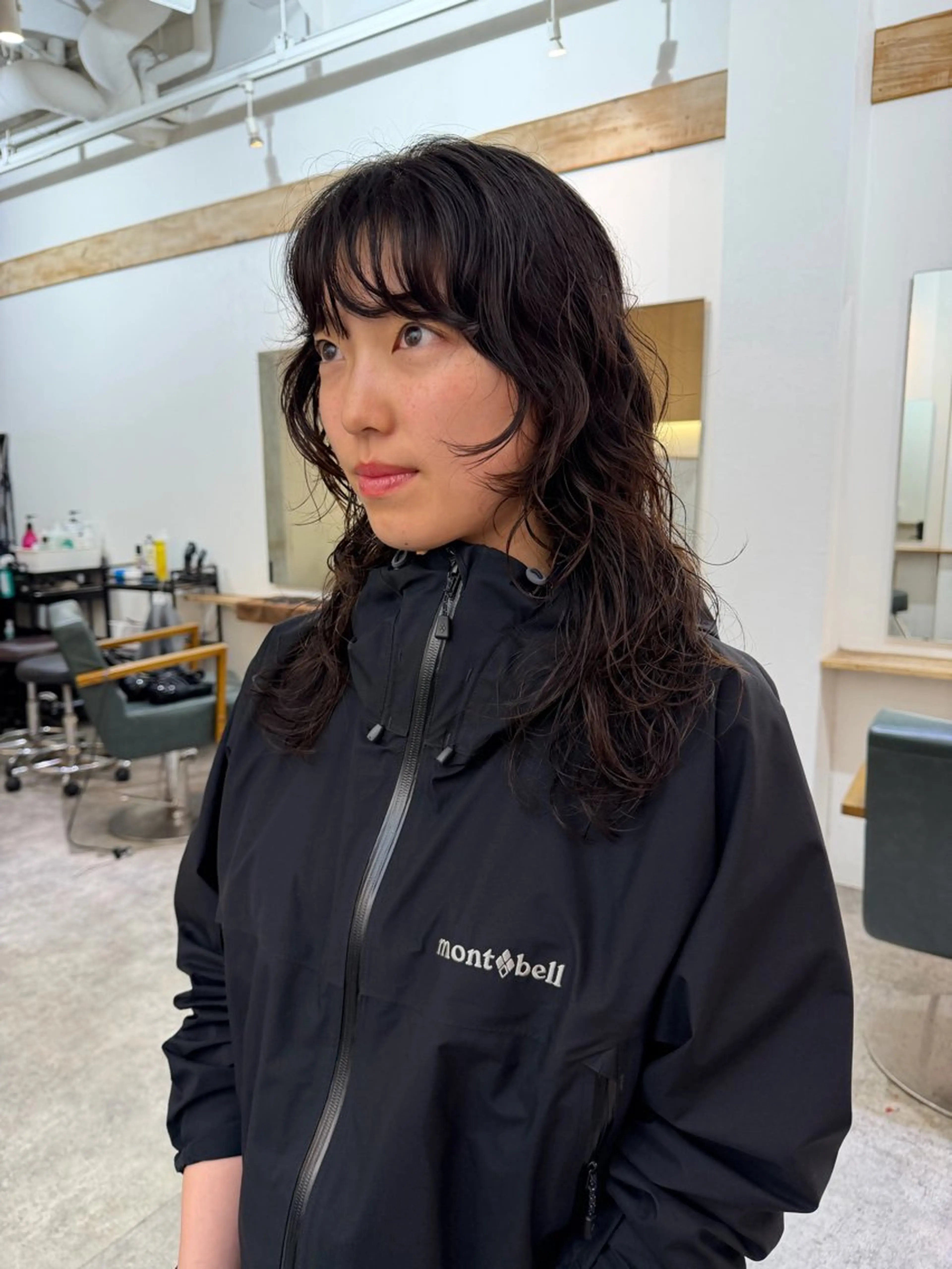 セミロング セミロングパーマ 水野谷愛/ボブ/ レイヤー/暖色カラーのヘアスタイル