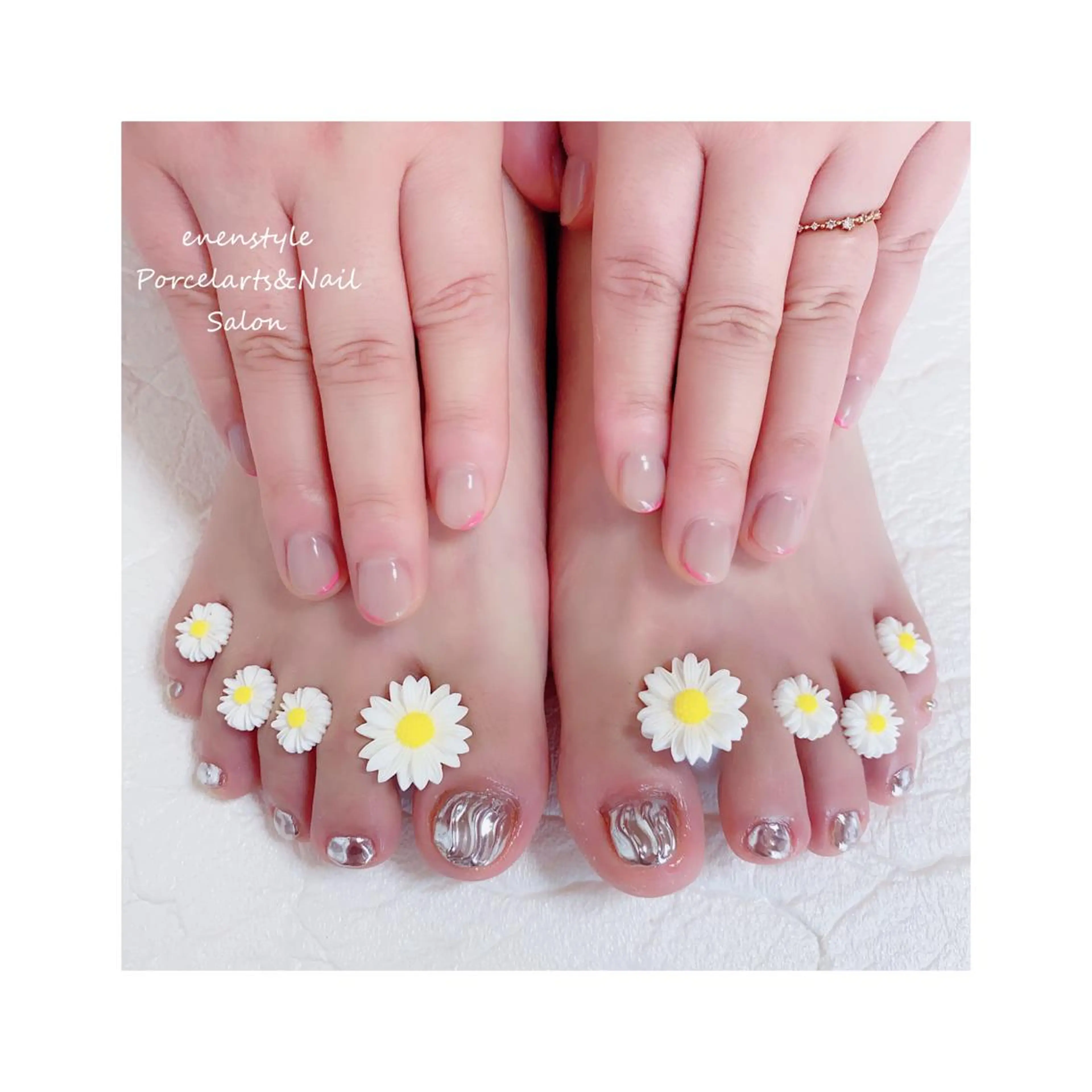 ミディアム ネイル ジェルネイル ニュアンスネイル オフィスネイル ワンカラーネイル パラジェル 👑enen style👑のネイルデザイン