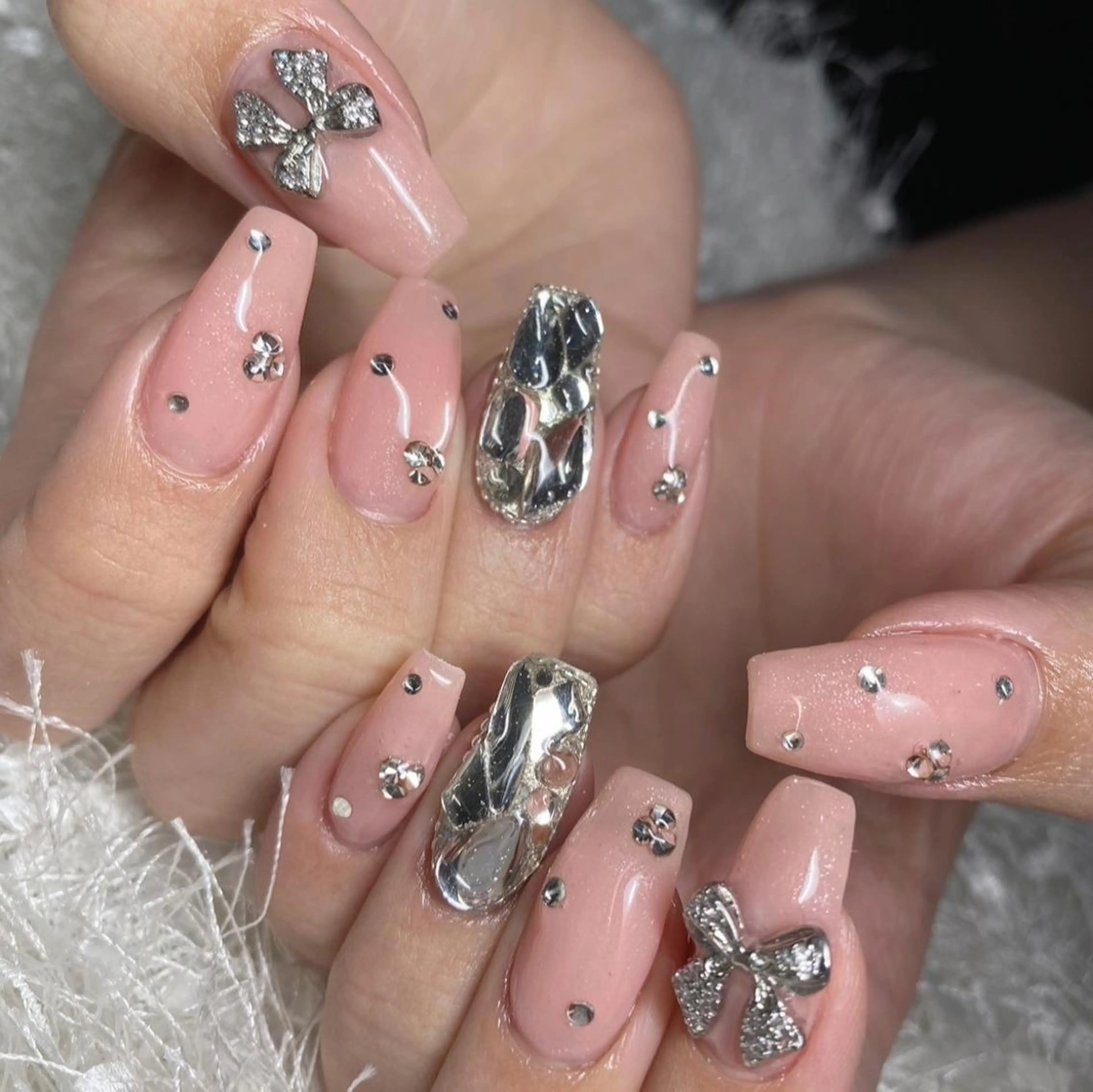 ネイル 長さ出し フレンチネイル ジェルネイル グラデーション 韓国ネイル ハンドネイル Nail&eye Belire 新宿のネイルデザイン