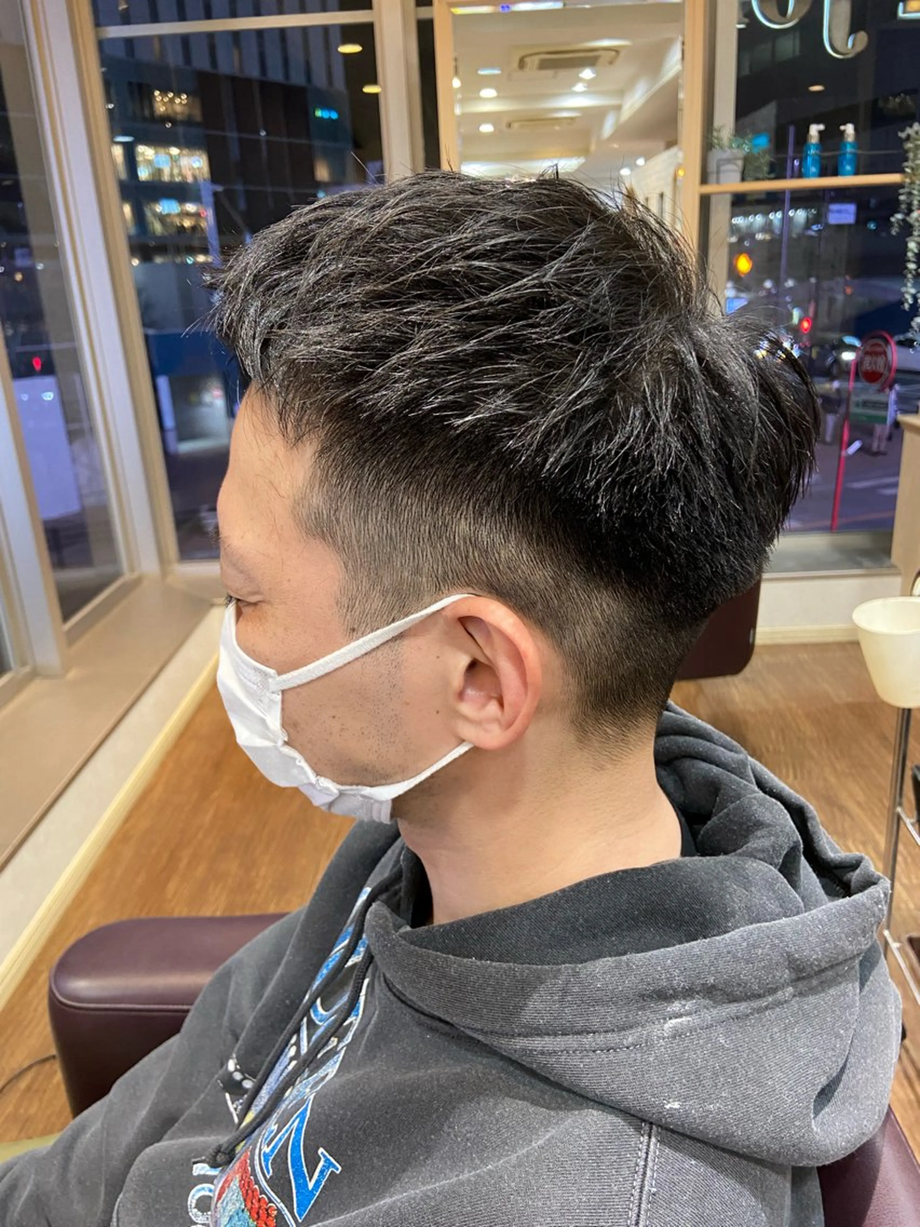 メンズ モヒカン コバヤシ ユウスケのヘアスタイル