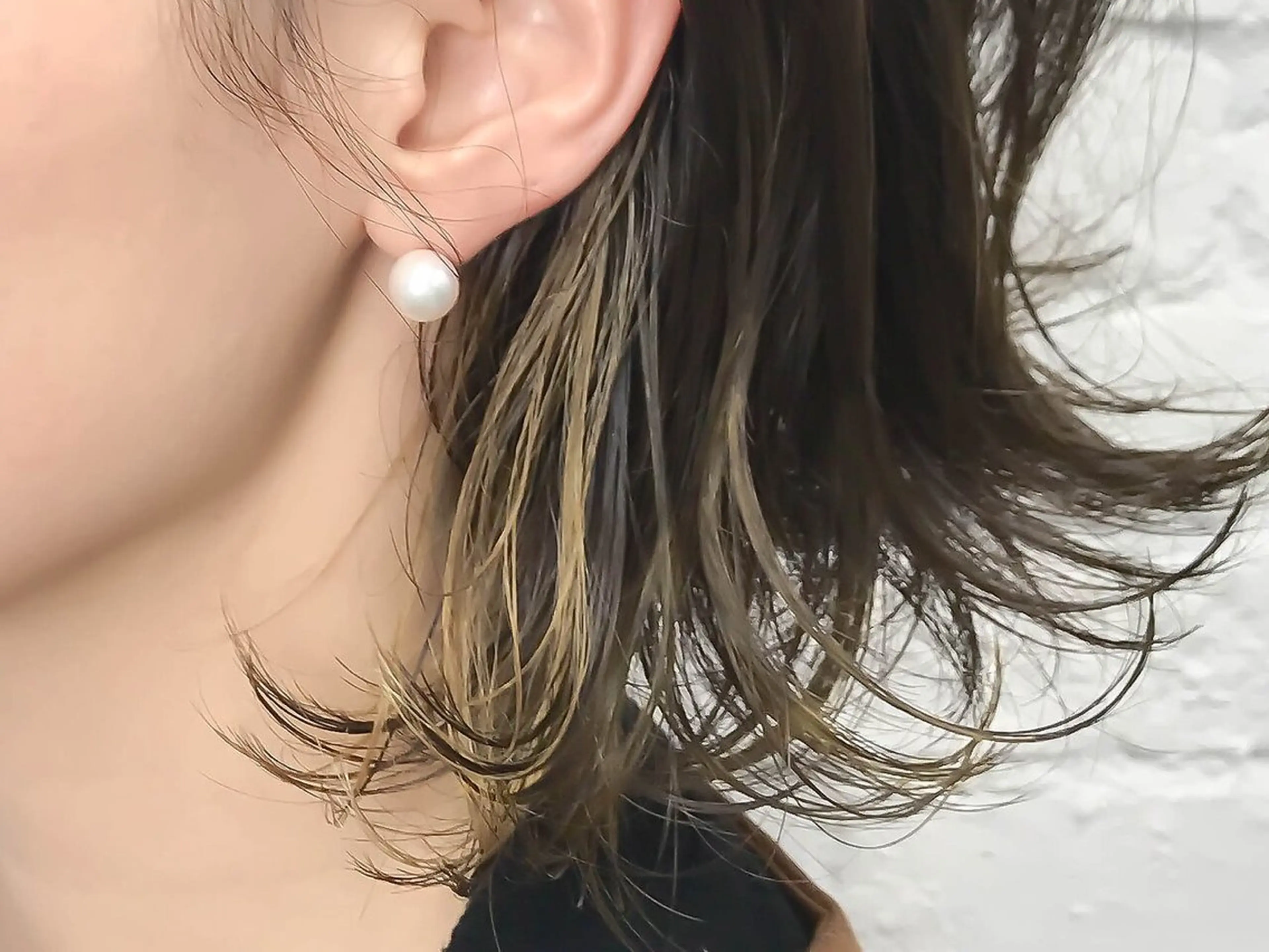 【アクセサリー感覚で💎】イヤリングカラー➕カラー(全体染め)🌟ロング料金🌟(ドライ・ブロー込み)の写真