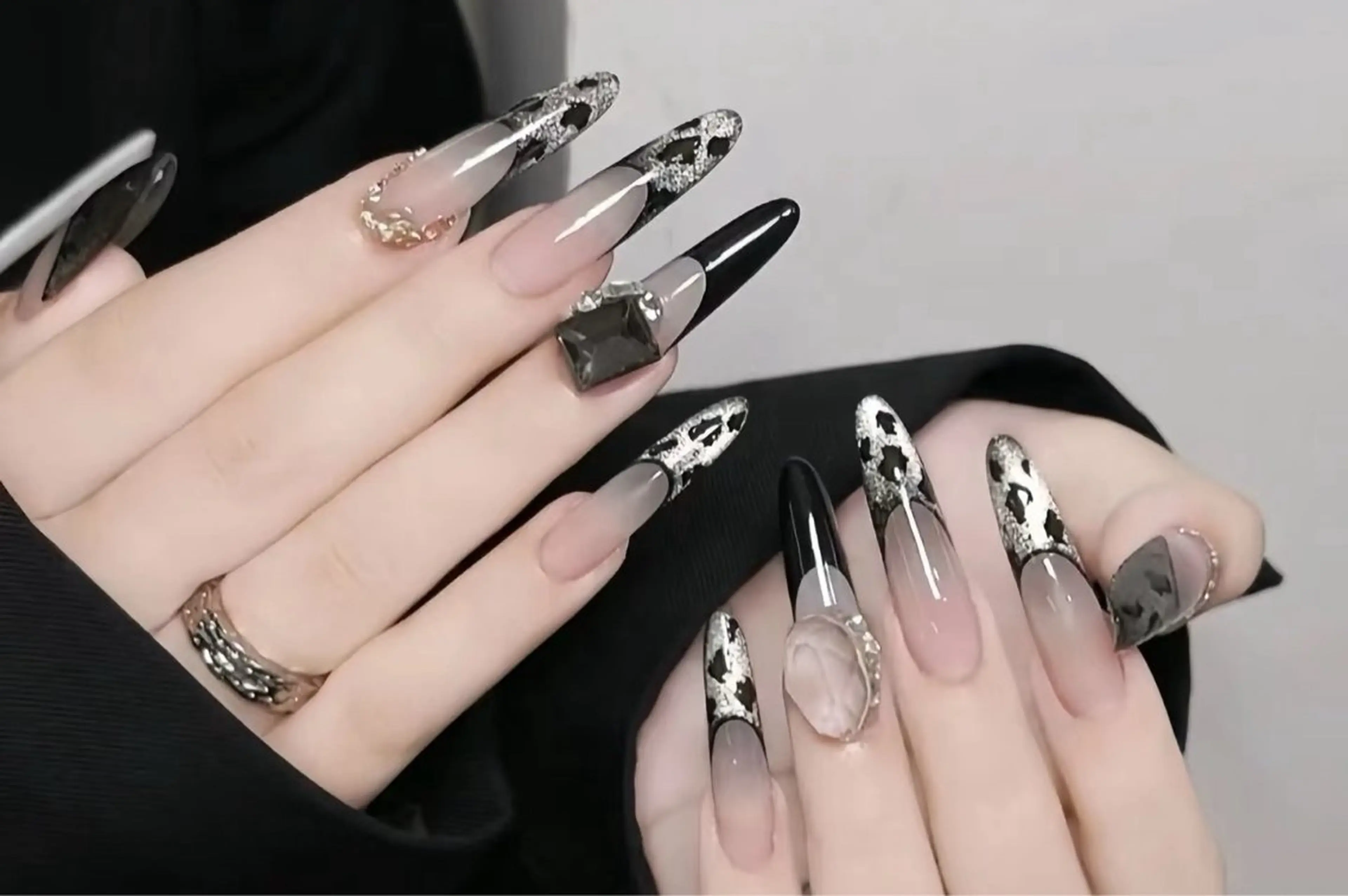 ネイル オーロラネイル 成人式 フットネイル フレンチネイル ジェルネイル ハンドネイル 長さだし専門 ありさのネイルデザイン