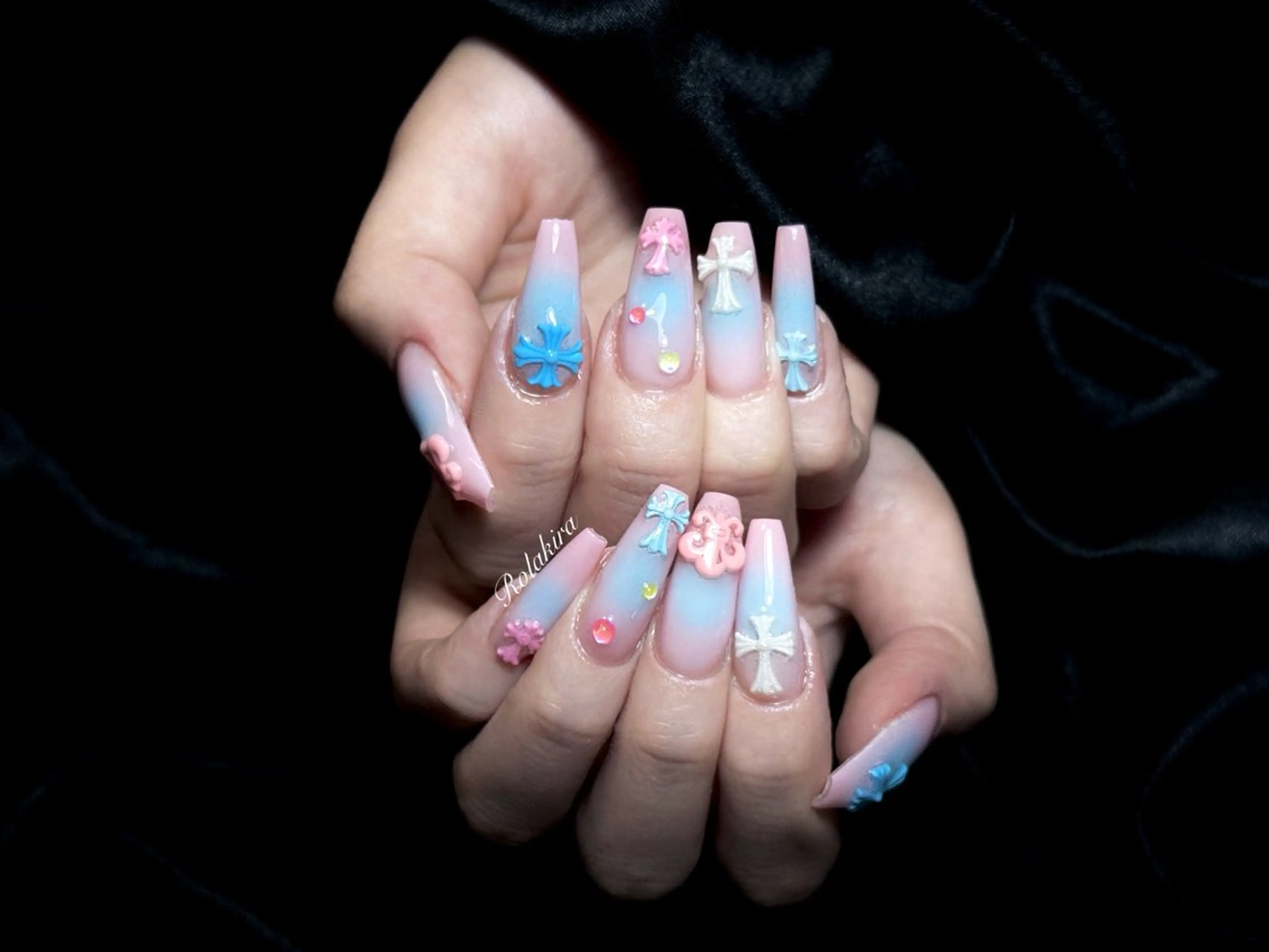 ネイル チークネイル 長さ出し フレンチネイル ジェルネイル 韓国ネイル ハンドネイル Rola kira 麗のネイルデザイン